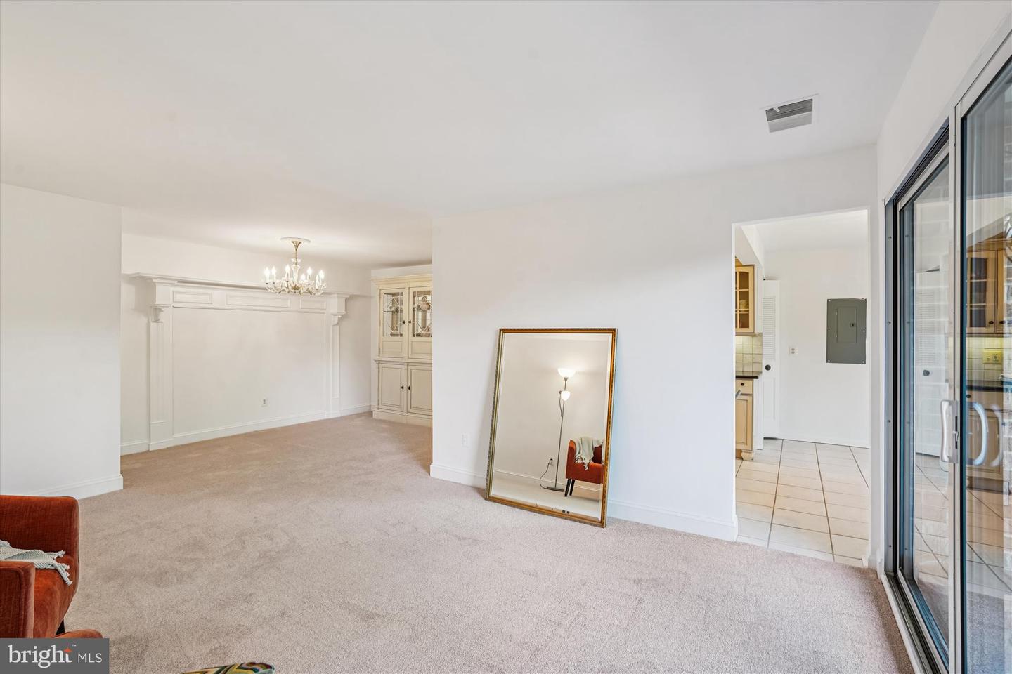 563 FLORIDA AVE #102, HERNDON, Virginia 20170, 3 Bedrooms Bedrooms, ,2 BathroomsBathrooms,Residential,For sale,563 FLORIDA AVE #102,VAFX2273936 MLS # VAFX2273936 563 FLORIDA AVE #102, HERNDON, Virginia 20170, 3 Bedrooms Bedrooms, ,2 BathroomsBathrooms,Residential,For sale,563 FLORIDA AVE #102,VAFX2273936 MLS # VAFX2273936