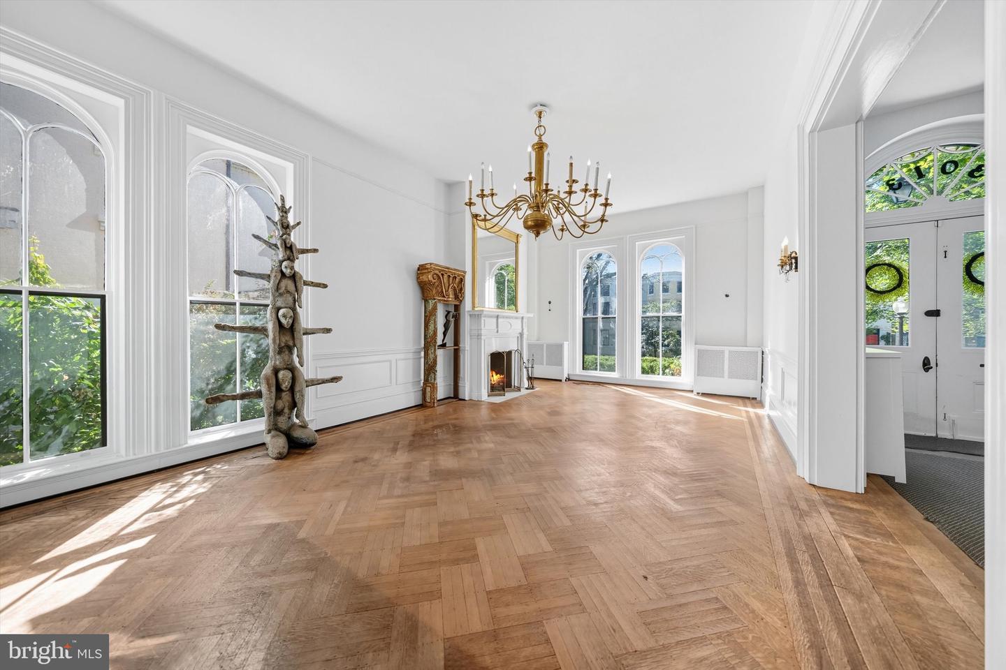 3013 Q ST NW, WASHINGTON, District Of Columbia 20007, 7 Bedrooms Bedrooms, ,6 BathroomsBathrooms,Residential,For sale,3013 Q ST NW,DCDC2226728 MLS # DCDC2226728