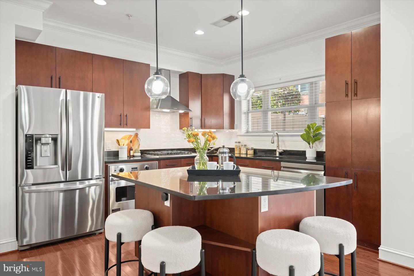 2227 12TH CT N, ARLINGTON, Virginia 22201, 4 Bedrooms Bedrooms, 13 Rooms Rooms,2 BathroomsBathrooms,Residential,For sale,2227 12TH CT N,VAAR2064838 MLS # VAAR2064838 2227 12TH CT N, ARLINGTON, Virginia 22201, 4 Bedrooms Bedrooms, 13 Rooms Rooms,2 BathroomsBathrooms,Residential,For sale,2227 12TH CT N,VAAR2064838 MLS # VAAR2064838