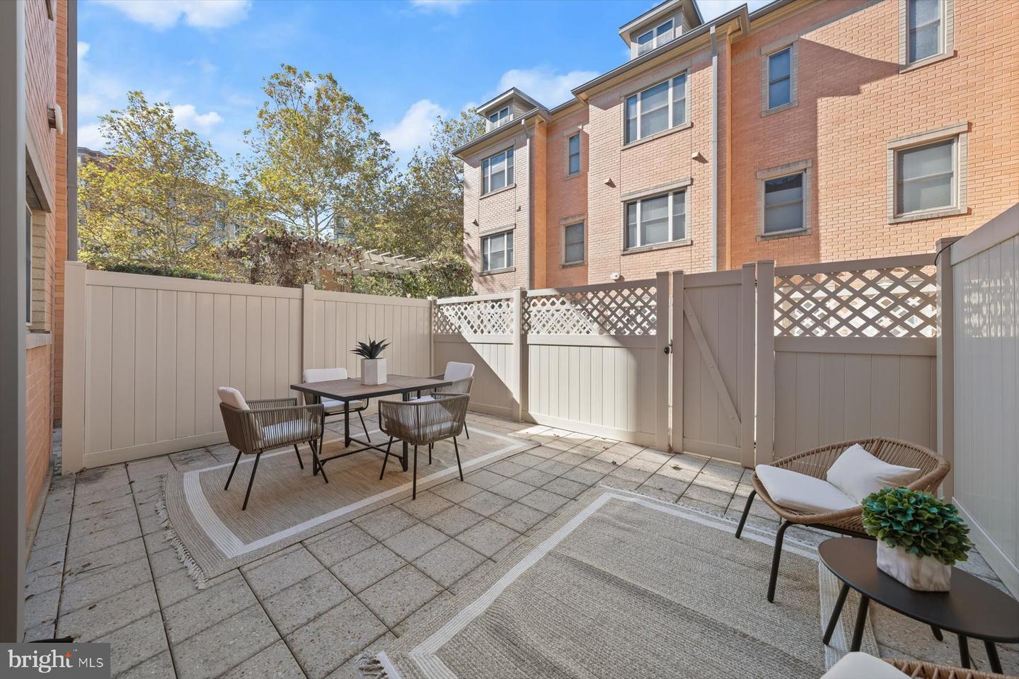 2227 12TH CT N, ARLINGTON, Virginia 22201, 4 Bedrooms Bedrooms, 13 Rooms Rooms,2 BathroomsBathrooms,Residential,For sale,2227 12TH CT N,VAAR2064838 MLS # VAAR2064838 2227 12TH CT N, ARLINGTON, Virginia 22201, 4 Bedrooms Bedrooms, 13 Rooms Rooms,2 BathroomsBathrooms,Residential,For sale,2227 12TH CT N,VAAR2064838 MLS # VAAR2064838