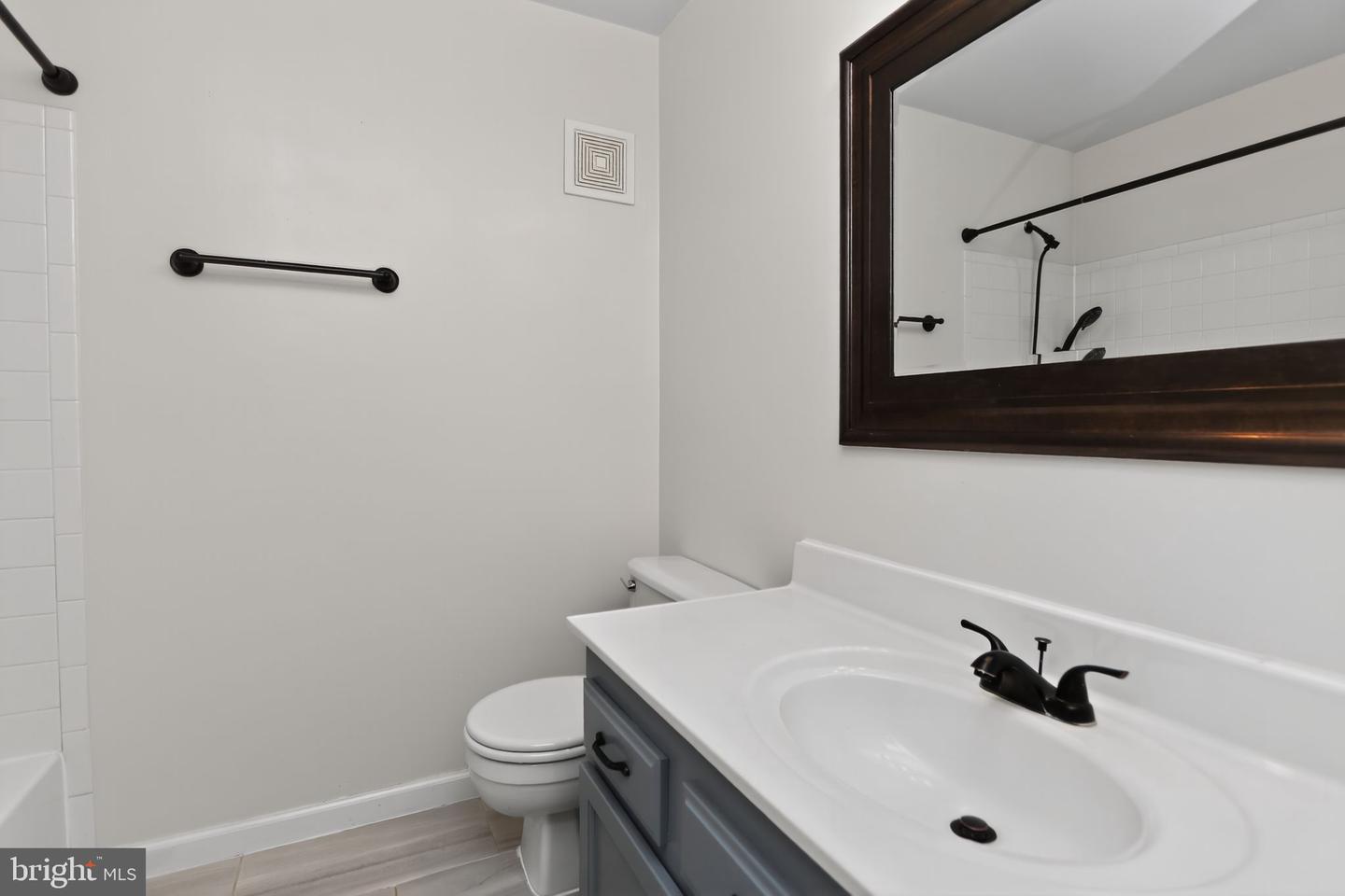 16209 TACONIC CIR, DUMFRIES, Virginia 22025, 2 Bedrooms Bedrooms, ,2 BathroomsBathrooms,Residential,For sale,16209 TACONIC CIR,VAPW2105956 MLS # VAPW2105956 16209 TACONIC CIR, DUMFRIES, Virginia 22025, 2 Bedrooms Bedrooms, ,2 BathroomsBathrooms,Residential,For sale,16209 TACONIC CIR,VAPW2105956 MLS # VAPW2105956