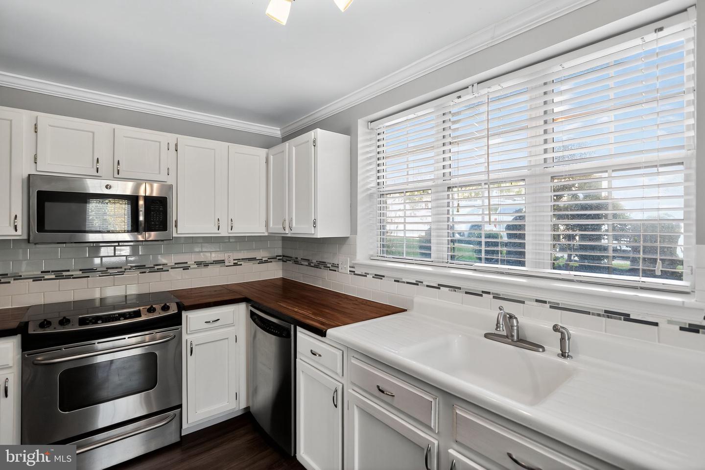 16209 TACONIC CIR, DUMFRIES, Virginia 22025, 2 Bedrooms Bedrooms, ,2 BathroomsBathrooms,Residential,For sale,16209 TACONIC CIR,VAPW2105956 MLS # VAPW2105956 16209 TACONIC CIR, DUMFRIES, Virginia 22025, 2 Bedrooms Bedrooms, ,2 BathroomsBathrooms,Residential,For sale,16209 TACONIC CIR,VAPW2105956 MLS # VAPW2105956