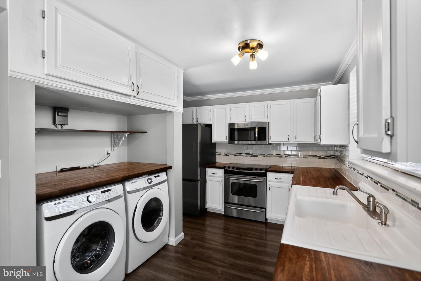 16209 TACONIC CIR, DUMFRIES, Virginia 22025, 2 Bedrooms Bedrooms, ,2 BathroomsBathrooms,Residential,For sale,16209 TACONIC CIR,VAPW2105956 MLS # VAPW2105956 16209 TACONIC CIR, DUMFRIES, Virginia 22025, 2 Bedrooms Bedrooms, ,2 BathroomsBathrooms,Residential,For sale,16209 TACONIC CIR,VAPW2105956 MLS # VAPW2105956