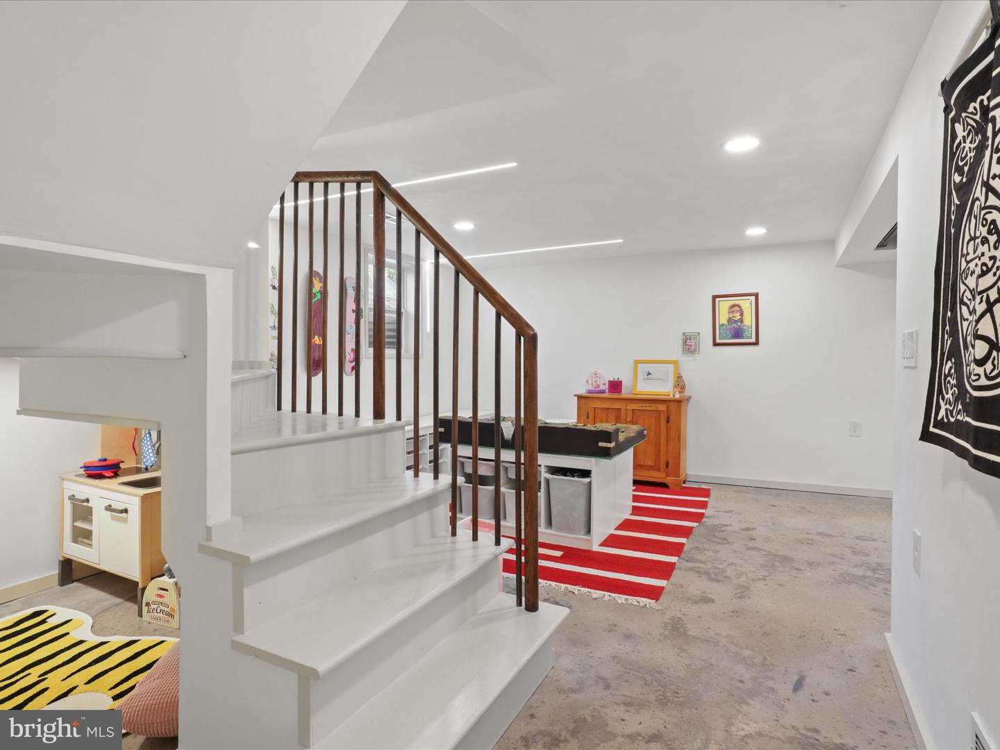 7324 ELMWOOD DR, FALLS CHURCH, Virginia 22042, 5 Bedrooms Bedrooms, 14 Rooms Rooms,2 BathroomsBathrooms,Residential,For sale,7324 ELMWOOD DR,VAFX2274258 MLS # VAFX2274258 7324 ELMWOOD DR, FALLS CHURCH, Virginia 22042, 5 Bedrooms Bedrooms, 14 Rooms Rooms,2 BathroomsBathrooms,Residential,For sale,7324 ELMWOOD DR,VAFX2274258 MLS # VAFX2274258