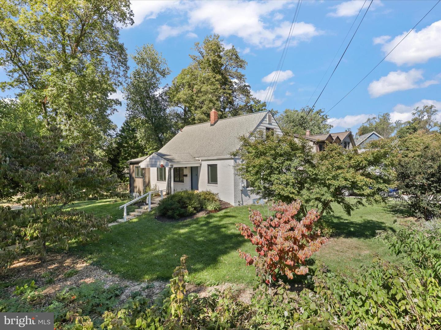7324 ELMWOOD DR, FALLS CHURCH, Virginia 22042, 5 Bedrooms Bedrooms, 14 Rooms Rooms,2 BathroomsBathrooms,Residential,For sale,7324 ELMWOOD DR,VAFX2274258 MLS # VAFX2274258 7324 ELMWOOD DR, FALLS CHURCH, Virginia 22042, 5 Bedrooms Bedrooms, 14 Rooms Rooms,2 BathroomsBathrooms,Residential,For sale,7324 ELMWOOD DR,VAFX2274258 MLS # VAFX2274258