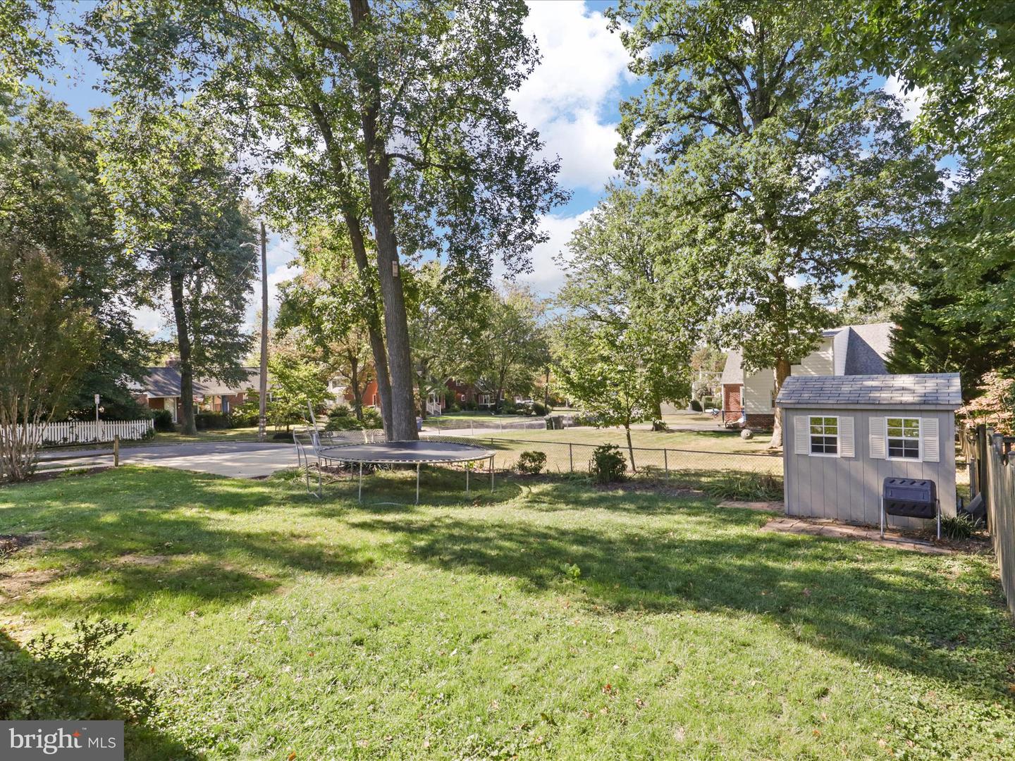 7324 ELMWOOD DR, FALLS CHURCH, Virginia 22042, 5 Bedrooms Bedrooms, 14 Rooms Rooms,2 BathroomsBathrooms,Residential,For sale,7324 ELMWOOD DR,VAFX2274258 MLS # VAFX2274258 7324 ELMWOOD DR, FALLS CHURCH, Virginia 22042, 5 Bedrooms Bedrooms, 14 Rooms Rooms,2 BathroomsBathrooms,Residential,For sale,7324 ELMWOOD DR,VAFX2274258 MLS # VAFX2274258