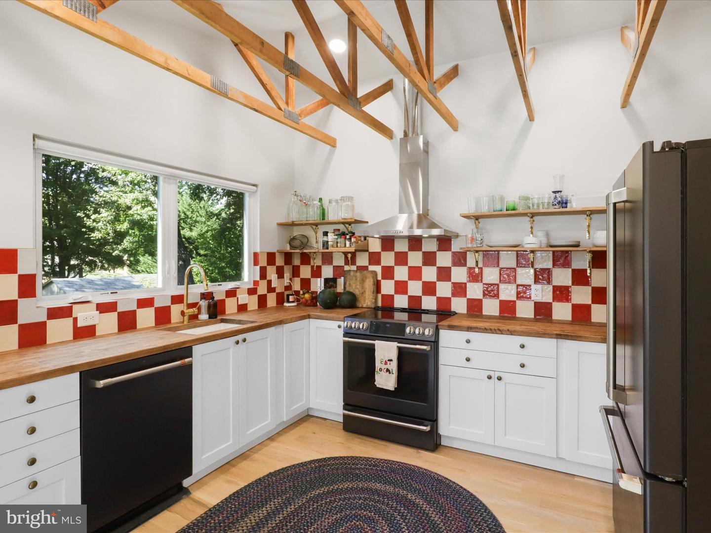7324 ELMWOOD DR, FALLS CHURCH, Virginia 22042, 5 Bedrooms Bedrooms, 14 Rooms Rooms,2 BathroomsBathrooms,Residential,For sale,7324 ELMWOOD DR,VAFX2274258 MLS # VAFX2274258 7324 ELMWOOD DR, FALLS CHURCH, Virginia 22042, 5 Bedrooms Bedrooms, 14 Rooms Rooms,2 BathroomsBathrooms,Residential,For sale,7324 ELMWOOD DR,VAFX2274258 MLS # VAFX2274258