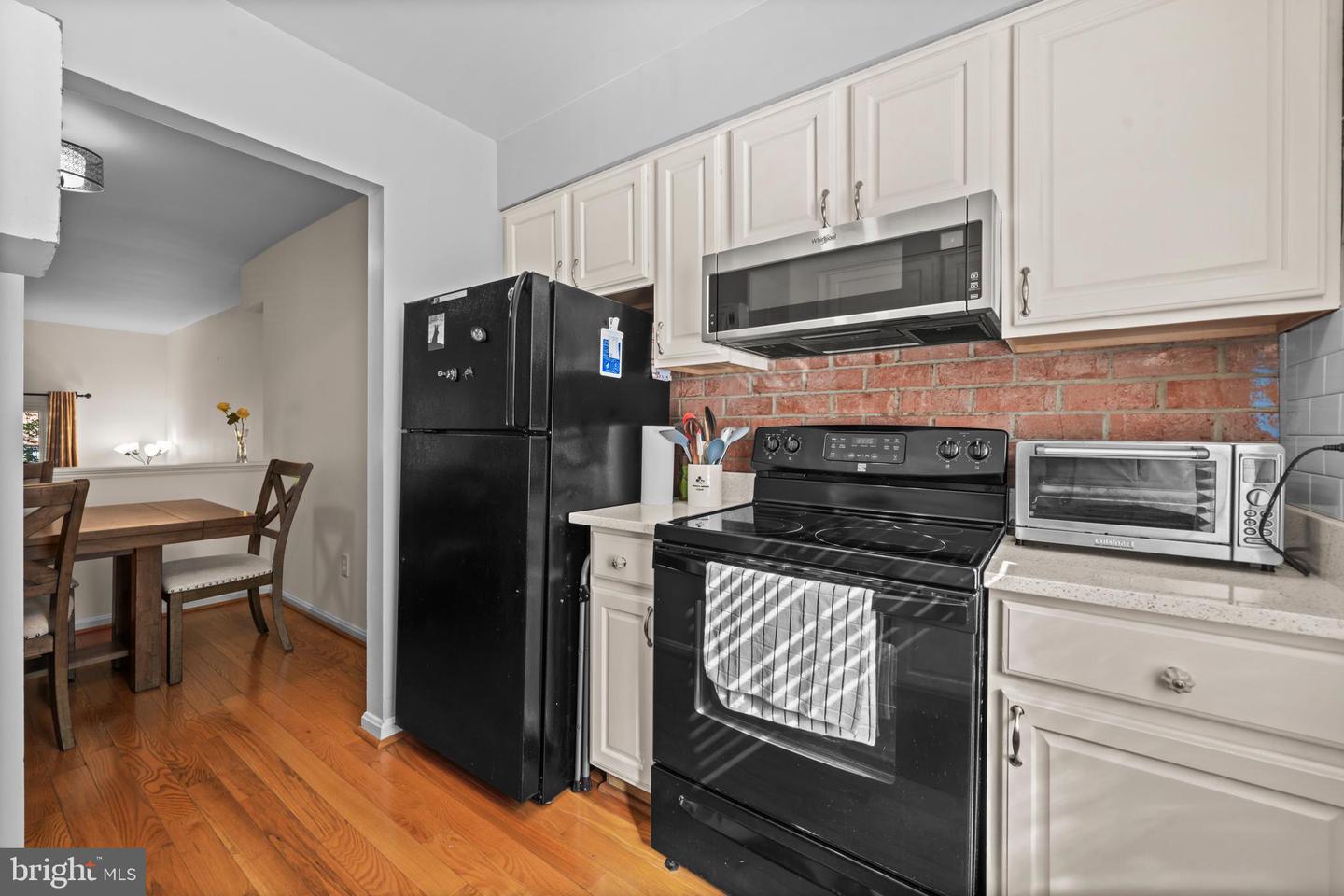 5824 REXFORD DR #731, SPRINGFIELD, Virginia 22152, 2 Bedrooms Bedrooms, ,1 BathroomBathrooms,Residential,For sale,5824 REXFORD DR #731,VAFX2274446 MLS # VAFX2274446 5824 REXFORD DR #731, SPRINGFIELD, Virginia 22152, 2 Bedrooms Bedrooms, ,1 BathroomBathrooms,Residential,For sale,5824 REXFORD DR #731,VAFX2274446 MLS # VAFX2274446