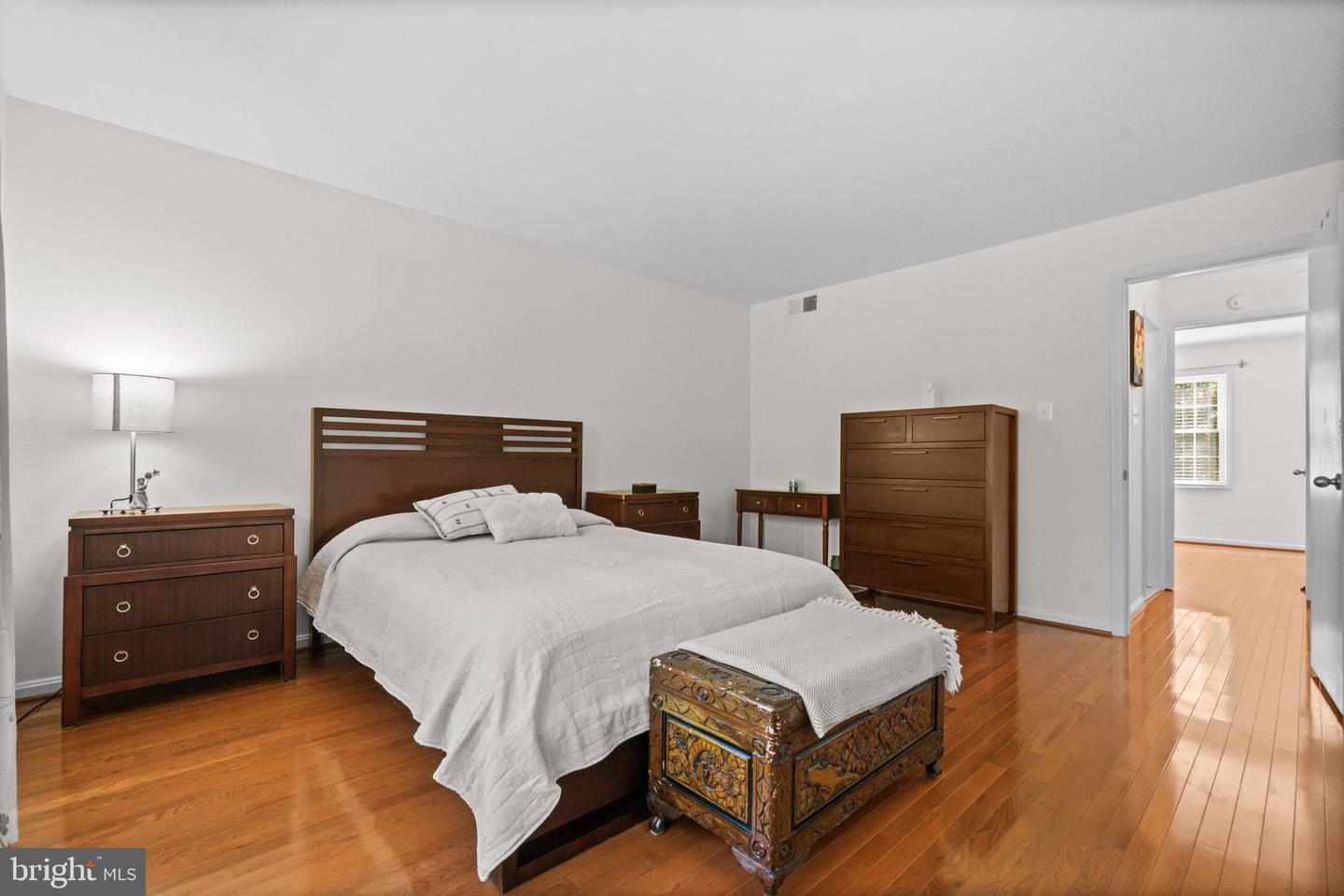 5824 REXFORD DR #731, SPRINGFIELD, Virginia 22152, 2 Bedrooms Bedrooms, ,1 BathroomBathrooms,Residential,For sale,5824 REXFORD DR #731,VAFX2274446 MLS # VAFX2274446 5824 REXFORD DR #731, SPRINGFIELD, Virginia 22152, 2 Bedrooms Bedrooms, ,1 BathroomBathrooms,Residential,For sale,5824 REXFORD DR #731,VAFX2274446 MLS # VAFX2274446