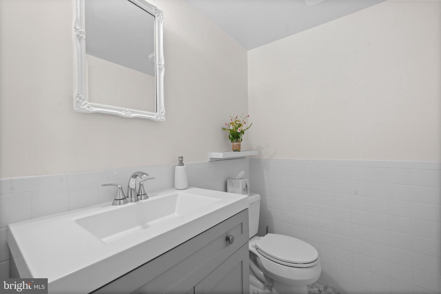 5824 REXFORD DR #731, SPRINGFIELD, Virginia 22152, 2 Bedrooms Bedrooms, ,1 BathroomBathrooms,Residential,For sale,5824 REXFORD DR #731,VAFX2274446 MLS # VAFX2274446 5824 REXFORD DR #731, SPRINGFIELD, Virginia 22152, 2 Bedrooms Bedrooms, ,1 BathroomBathrooms,Residential,For sale,5824 REXFORD DR #731,VAFX2274446 MLS # VAFX2274446