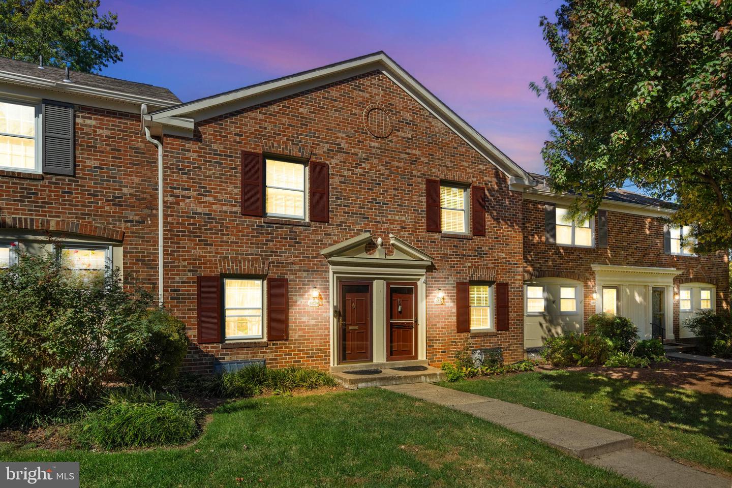 5824 REXFORD DR #731, SPRINGFIELD, Virginia 22152, 2 Bedrooms Bedrooms, ,1 BathroomBathrooms,Residential,For sale,5824 REXFORD DR #731,VAFX2274446 MLS # VAFX2274446 5824 REXFORD DR #731, SPRINGFIELD, Virginia 22152, 2 Bedrooms Bedrooms, ,1 BathroomBathrooms,Residential,For sale,5824 REXFORD DR #731,VAFX2274446 MLS # VAFX2274446