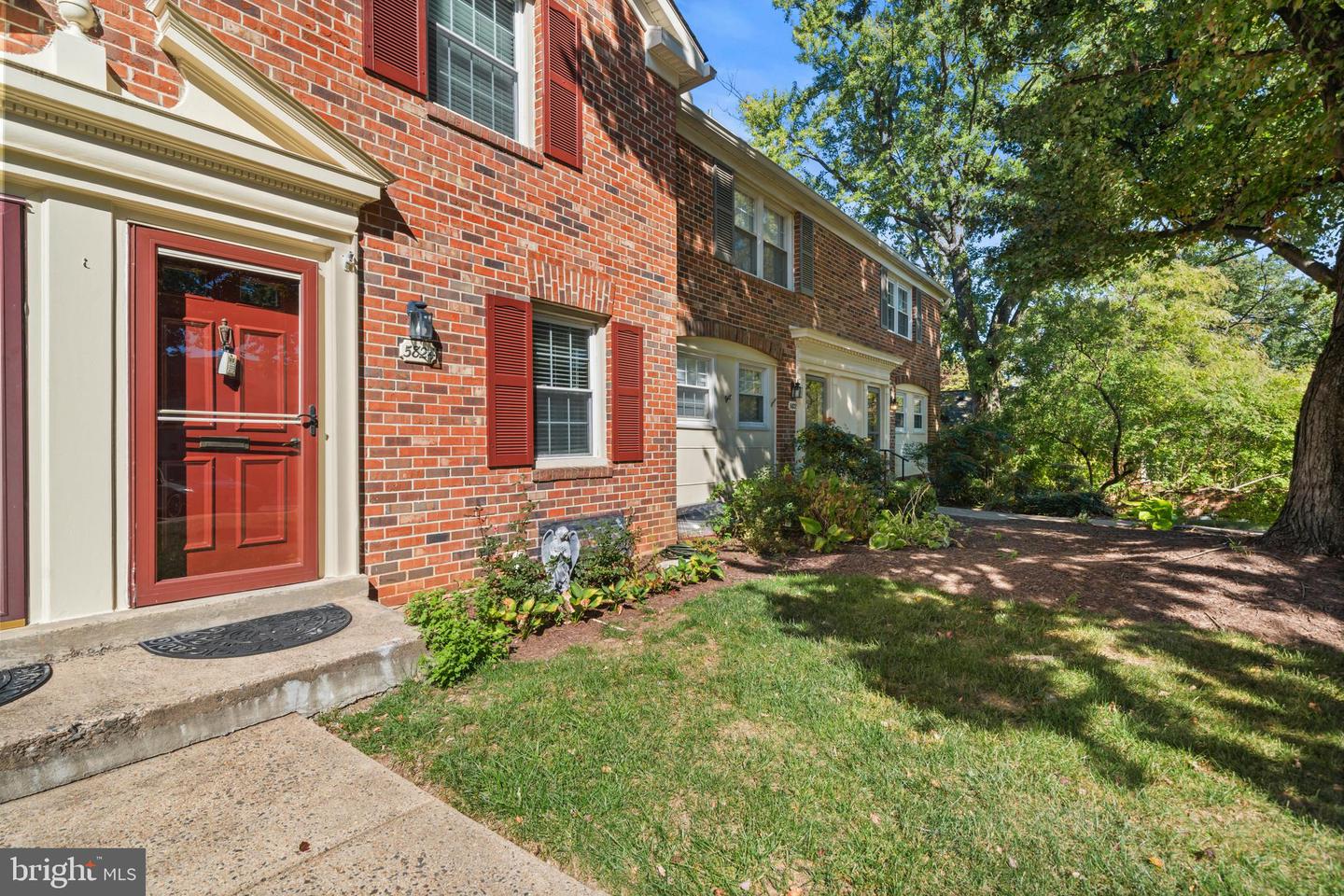 5824 REXFORD DR #731, SPRINGFIELD, Virginia 22152, 2 Bedrooms Bedrooms, ,1 BathroomBathrooms,Residential,For sale,5824 REXFORD DR #731,VAFX2274446 MLS # VAFX2274446 5824 REXFORD DR #731, SPRINGFIELD, Virginia 22152, 2 Bedrooms Bedrooms, ,1 BathroomBathrooms,Residential,For sale,5824 REXFORD DR #731,VAFX2274446 MLS # VAFX2274446