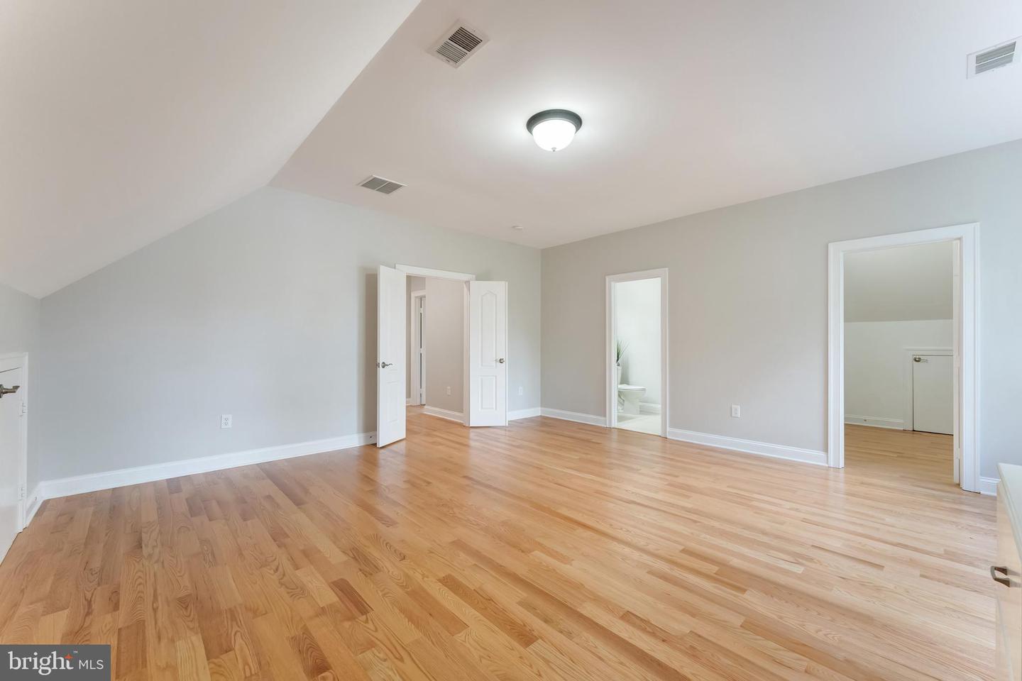 12197 WILD HORSE DR, FAIRFAX, Virginia 22033, 6 Bedrooms Bedrooms, 31 Rooms Rooms,5 BathroomsBathrooms,Residential,For sale,12197 WILD HORSE DR,VAFX2274640 MLS # VAFX2274640 12197 WILD HORSE DR, FAIRFAX, Virginia 22033, 6 Bedrooms Bedrooms, 31 Rooms Rooms,5 BathroomsBathrooms,Residential,For sale,12197 WILD HORSE DR,VAFX2274640 MLS # VAFX2274640