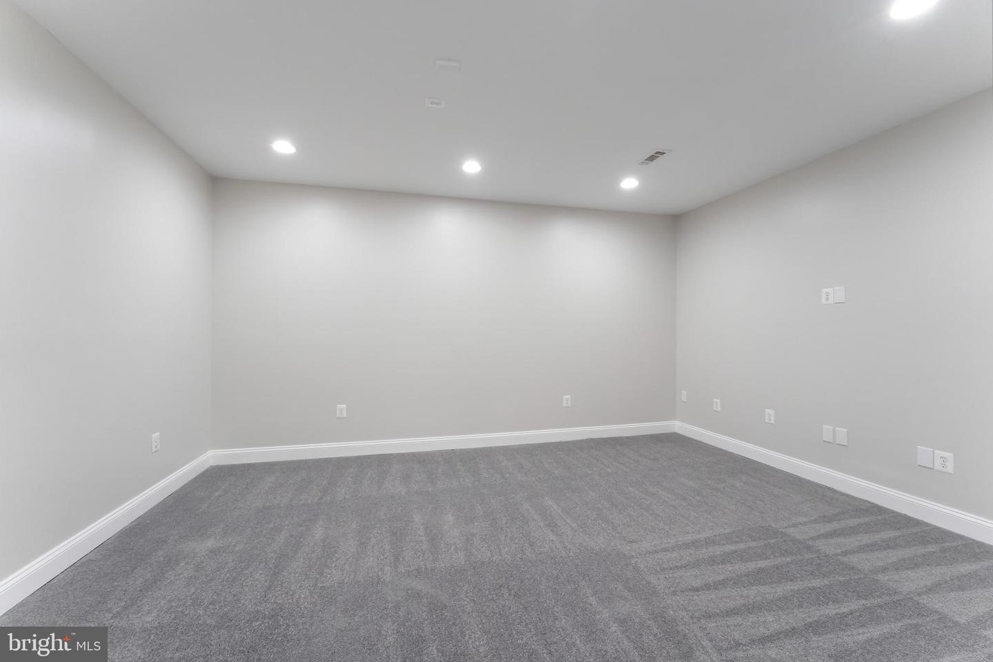 12197 WILD HORSE DR, FAIRFAX, Virginia 22033, 6 Bedrooms Bedrooms, 31 Rooms Rooms,5 BathroomsBathrooms,Residential,For sale,12197 WILD HORSE DR,VAFX2274640 MLS # VAFX2274640 12197 WILD HORSE DR, FAIRFAX, Virginia 22033, 6 Bedrooms Bedrooms, 31 Rooms Rooms,5 BathroomsBathrooms,Residential,For sale,12197 WILD HORSE DR,VAFX2274640 MLS # VAFX2274640