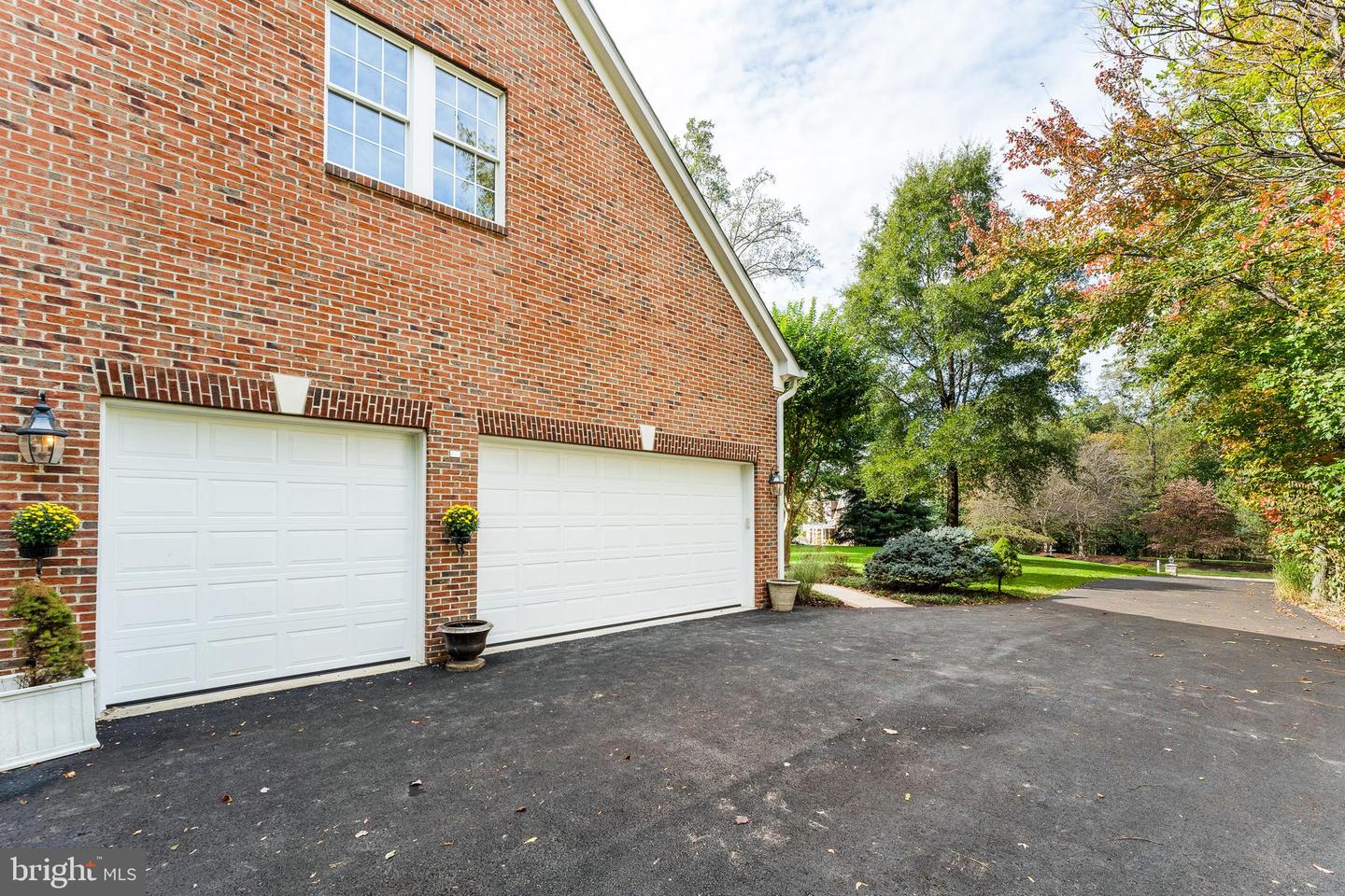 12197 WILD HORSE DR, FAIRFAX, Virginia 22033, 6 Bedrooms Bedrooms, 31 Rooms Rooms,5 BathroomsBathrooms,Residential,For sale,12197 WILD HORSE DR,VAFX2274640 MLS # VAFX2274640 12197 WILD HORSE DR, FAIRFAX, Virginia 22033, 6 Bedrooms Bedrooms, 31 Rooms Rooms,5 BathroomsBathrooms,Residential,For sale,12197 WILD HORSE DR,VAFX2274640 MLS # VAFX2274640