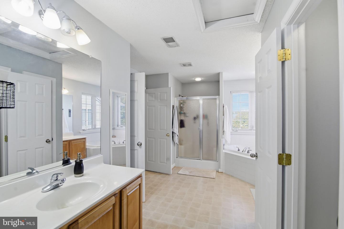 3 RIXEY CT, FREDERICKSBURG, Virginia 22405, 5 Bedrooms Bedrooms, ,3 BathroomsBathrooms,Residential,For sale,3 RIXEY CT,VAST2043570 MLS # VAST2043570 3 RIXEY CT, FREDERICKSBURG, Virginia 22405, 5 Bedrooms Bedrooms, ,3 BathroomsBathrooms,Residential,For sale,3 RIXEY CT,VAST2043570 MLS # VAST2043570