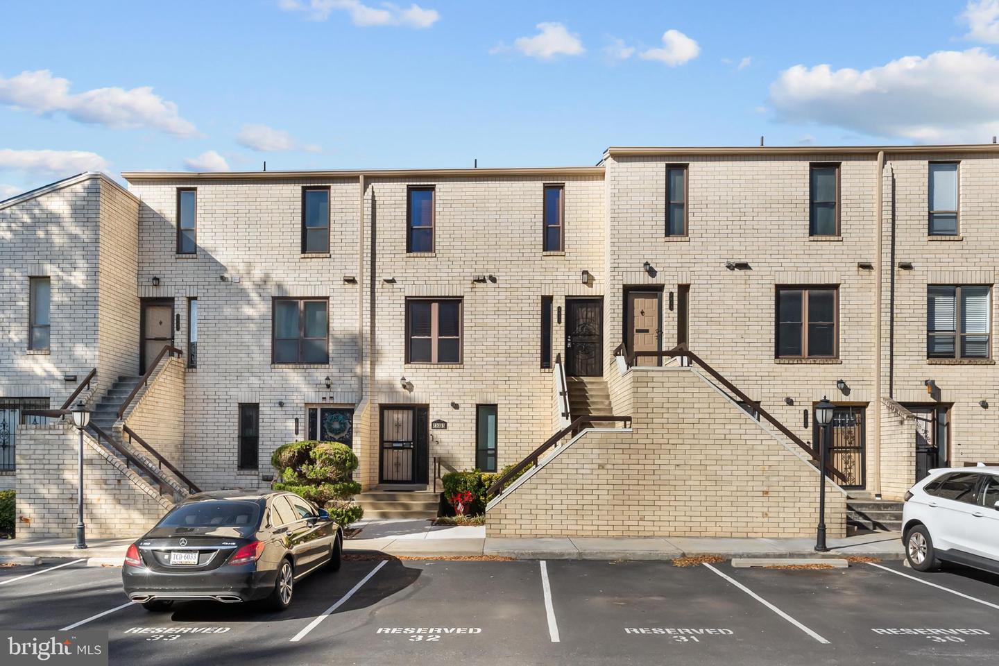 2811 31ST PL NE #2811, WASHINGTON, District Of Columbia 20018, 2 Bedrooms Bedrooms, ,2 BathroomsBathrooms,Residential,For sale,2811 31ST PL NE #2811,DCDC2227510 MLS # DCDC2227510 2811 31ST PL NE #2811, WASHINGTON, District Of Columbia 20018, 2 Bedrooms Bedrooms, ,2 BathroomsBathrooms,Residential,For sale,2811 31ST PL NE #2811,DCDC2227510 MLS # DCDC2227510