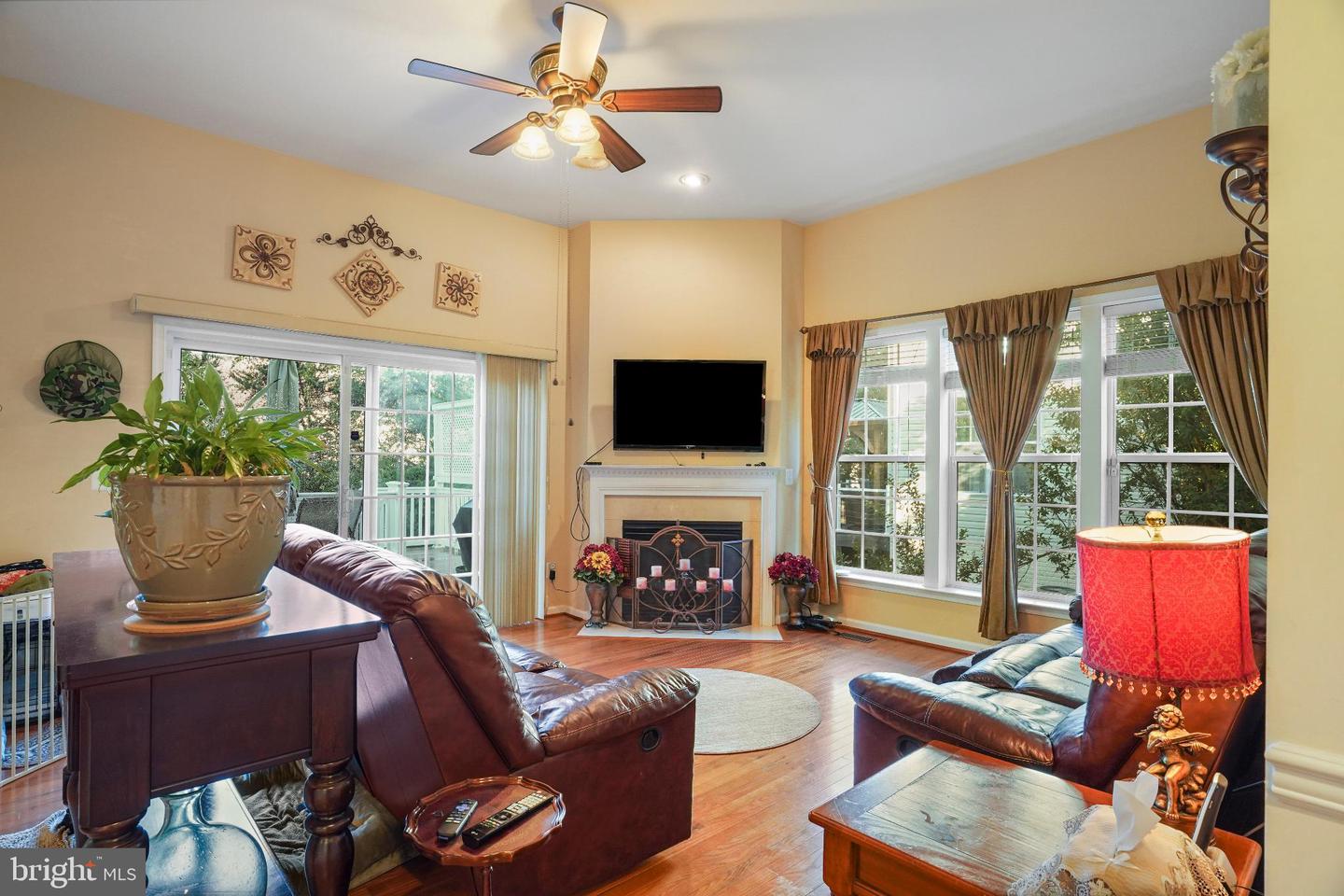 15508 KELLEY FARM CT, WOODBRIDGE, Virginia 22193, 4 Bedrooms Bedrooms, 8 Rooms Rooms,3 BathroomsBathrooms,Residential,For sale,15508 KELLEY FARM CT,VAPW2106116 MLS # VAPW2106116 15508 KELLEY FARM CT, WOODBRIDGE, Virginia 22193, 4 Bedrooms Bedrooms, 8 Rooms Rooms,3 BathroomsBathrooms,Residential,For sale,15508 KELLEY FARM CT,VAPW2106116 MLS # VAPW2106116