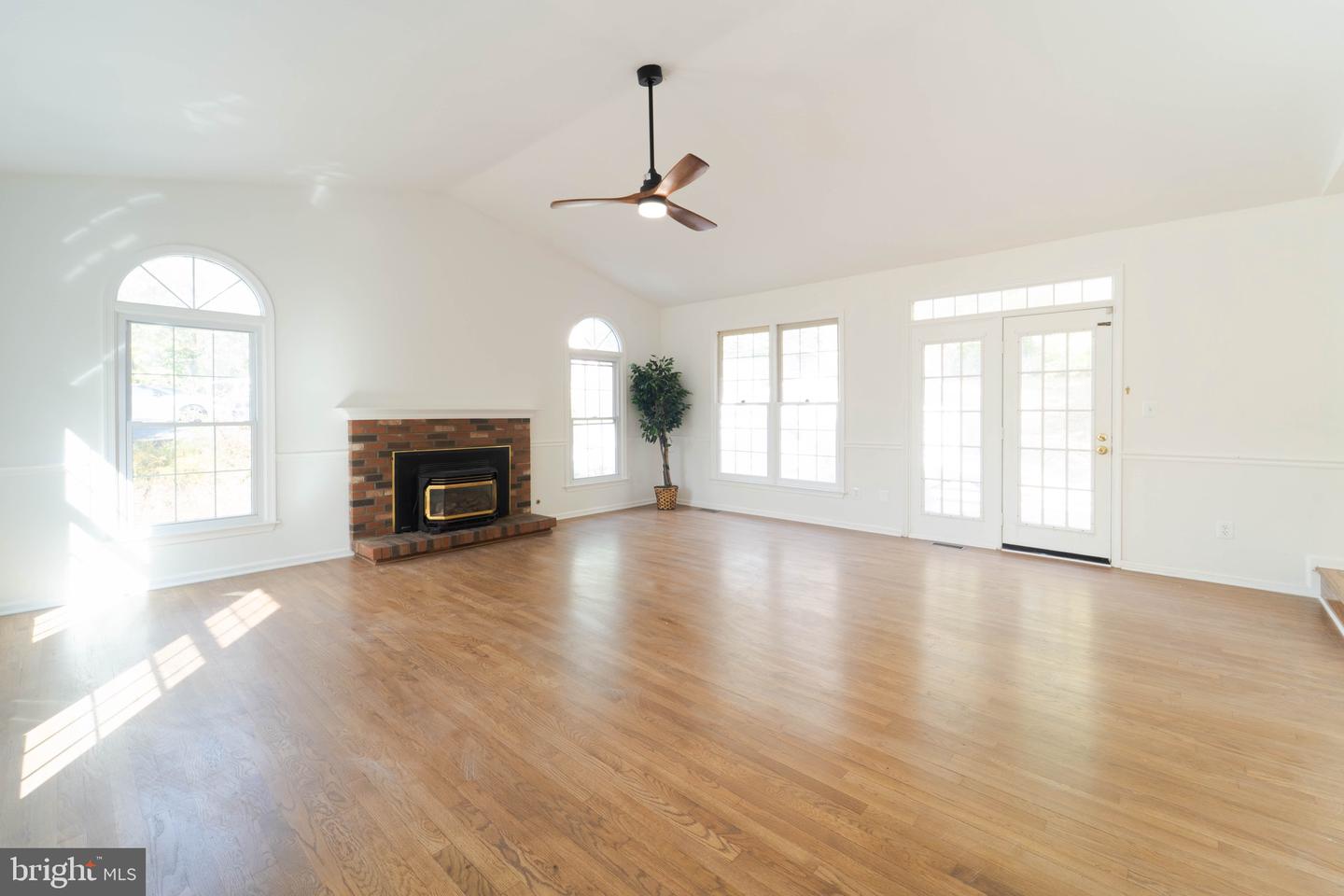 3244 TITANIC DR, STAFFORD, Virginia 22554, 4 Bedrooms Bedrooms, ,3 BathroomsBathrooms,Residential,For sale,3244 TITANIC DR,VAST2043594 MLS # VAST2043594 3244 TITANIC DR, STAFFORD, Virginia 22554, 4 Bedrooms Bedrooms, ,3 BathroomsBathrooms,Residential,For sale,3244 TITANIC DR,VAST2043594 MLS # VAST2043594