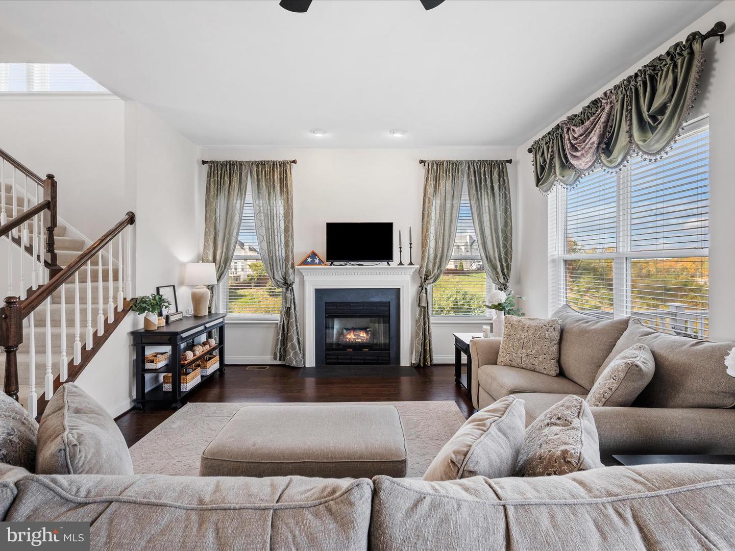 201 COBBLE STONE DR, WINCHESTER, Virginia 22602, 3 Bedrooms Bedrooms, ,3 BathroomsBathrooms,Residential,For sale,201 COBBLE STONE DR,VAFV2037486 MLS # VAFV2037486 201 COBBLE STONE DR, WINCHESTER, Virginia 22602, 3 Bedrooms Bedrooms, ,3 BathroomsBathrooms,Residential,For sale,201 COBBLE STONE DR,VAFV2037486 MLS # VAFV2037486