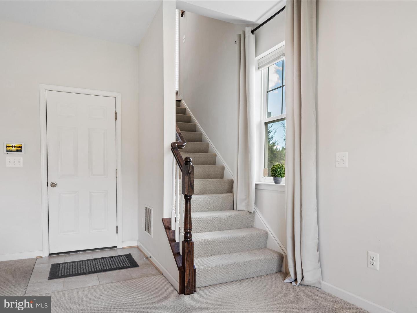 201 COBBLE STONE DR, WINCHESTER, Virginia 22602, 3 Bedrooms Bedrooms, ,3 BathroomsBathrooms,Residential,For sale,201 COBBLE STONE DR,VAFV2037486 MLS # VAFV2037486 201 COBBLE STONE DR, WINCHESTER, Virginia 22602, 3 Bedrooms Bedrooms, ,3 BathroomsBathrooms,Residential,For sale,201 COBBLE STONE DR,VAFV2037486 MLS # VAFV2037486