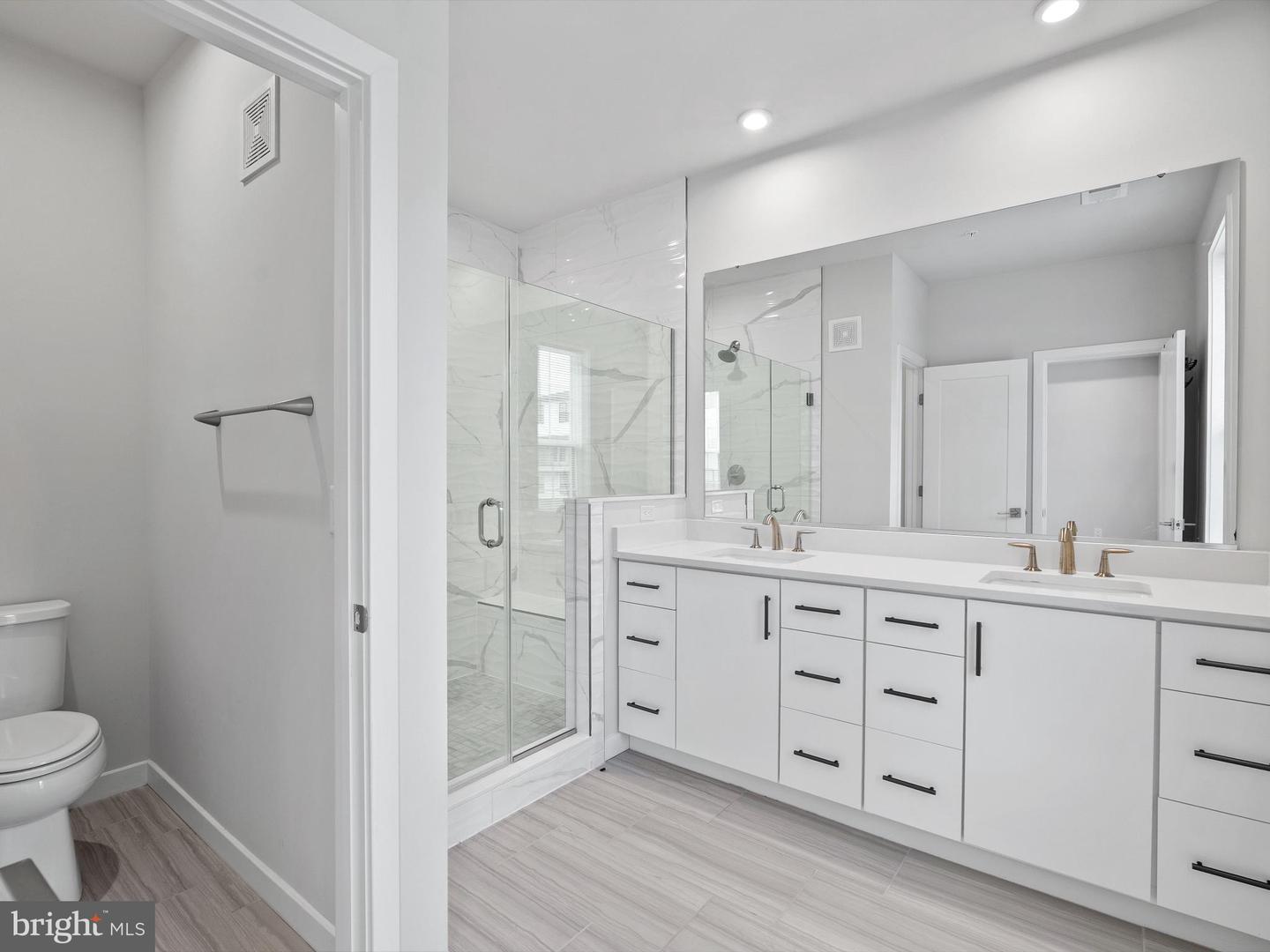 7465 BACKETT WOOD TER #1215, MCLEAN, Virginia 22102, 2 Bedrooms Bedrooms, 5 Rooms Rooms,2 BathroomsBathrooms,Residential,For sale,7465 BACKETT WOOD TER #1215,VAFX2275064 MLS # VAFX2275064 7465 BACKETT WOOD TER #1215, MCLEAN, Virginia 22102, 2 Bedrooms Bedrooms, 5 Rooms Rooms,2 BathroomsBathrooms,Residential,For sale,7465 BACKETT WOOD TER #1215,VAFX2275064 MLS # VAFX2275064
