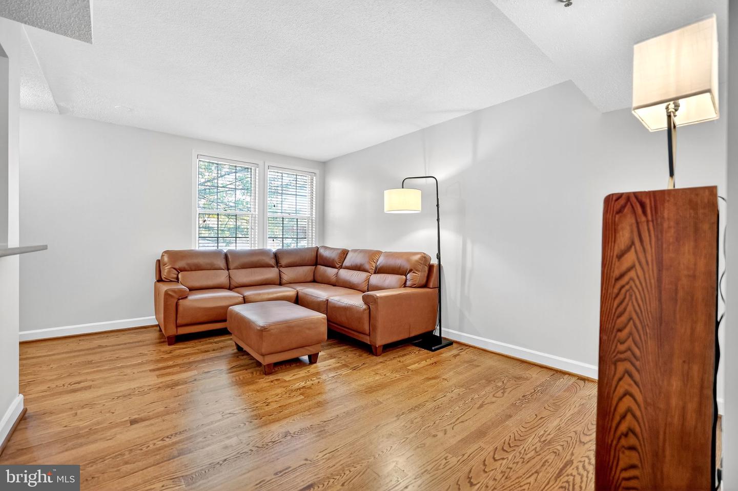 500 N BASHFORD LN #3321, ALEXANDRIA, Virginia 22314, 1 Bedroom Bedrooms, ,1 BathroomBathrooms,Residential,For sale,500 N BASHFORD LN #3321,VAAX2051024 MLS # VAAX2051024 500 N BASHFORD LN #3321, ALEXANDRIA, Virginia 22314, 1 Bedroom Bedrooms, ,1 BathroomBathrooms,Residential,For sale,500 N BASHFORD LN #3321,VAAX2051024 MLS # VAAX2051024