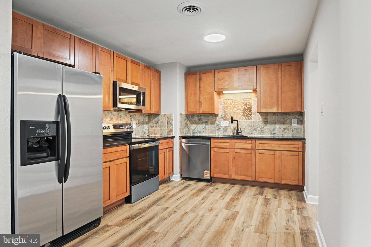 1002 S BUCKINGHAM RD, STERLING, Virginia 20164, 6 Bedrooms Bedrooms, ,3 BathroomsBathrooms,Residential,For sale,1002 S BUCKINGHAM RD,VALO2109280 MLS # VALO2109280 1002 S BUCKINGHAM RD, STERLING, Virginia 20164, 6 Bedrooms Bedrooms, ,3 BathroomsBathrooms,Residential,For sale,1002 S BUCKINGHAM RD,VALO2109280 MLS # VALO2109280