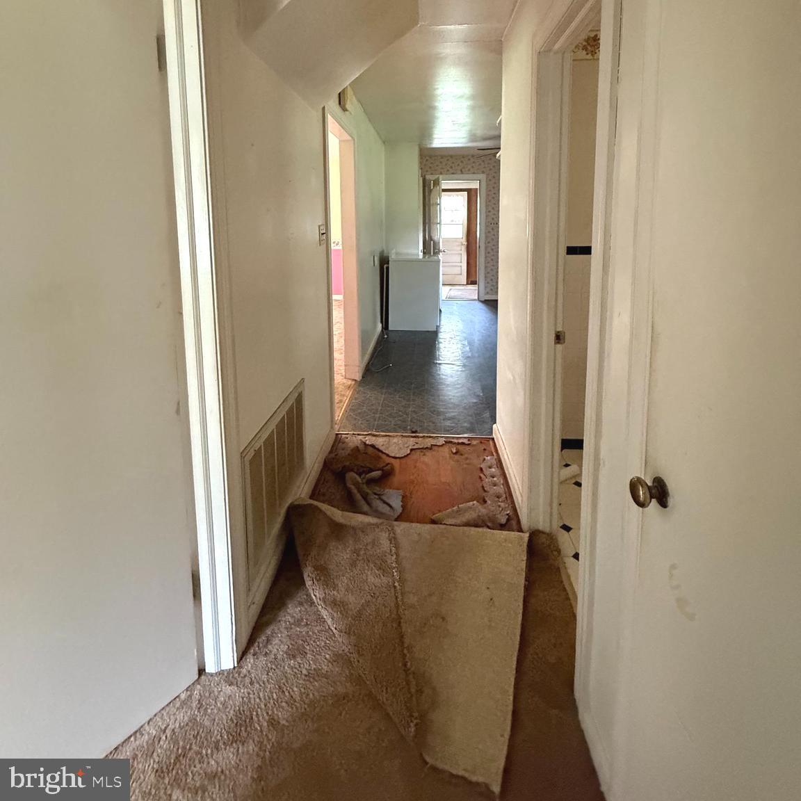 10621 CATHARPIN RD, SPOTSYLVANIA, Virginia 22551, 4 Bedrooms Bedrooms, ,1 BathroomBathrooms,Residential,For sale,10621 CATHARPIN RD,VASP2037058 MLS # VASP2037058