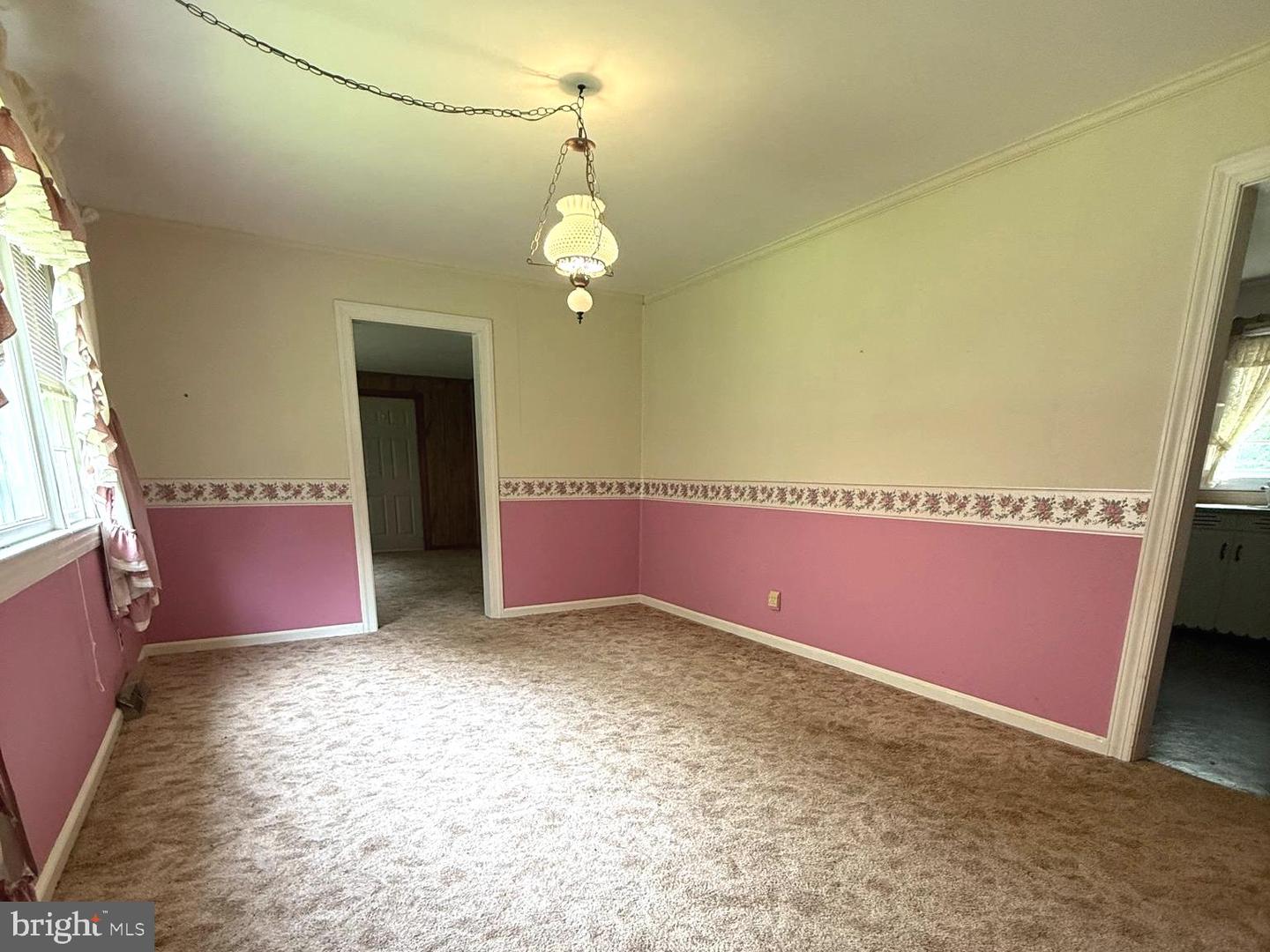 10621 CATHARPIN RD, SPOTSYLVANIA, Virginia 22551, 4 Bedrooms Bedrooms, ,1 BathroomBathrooms,Residential,For sale,10621 CATHARPIN RD,VASP2037058 MLS # VASP2037058