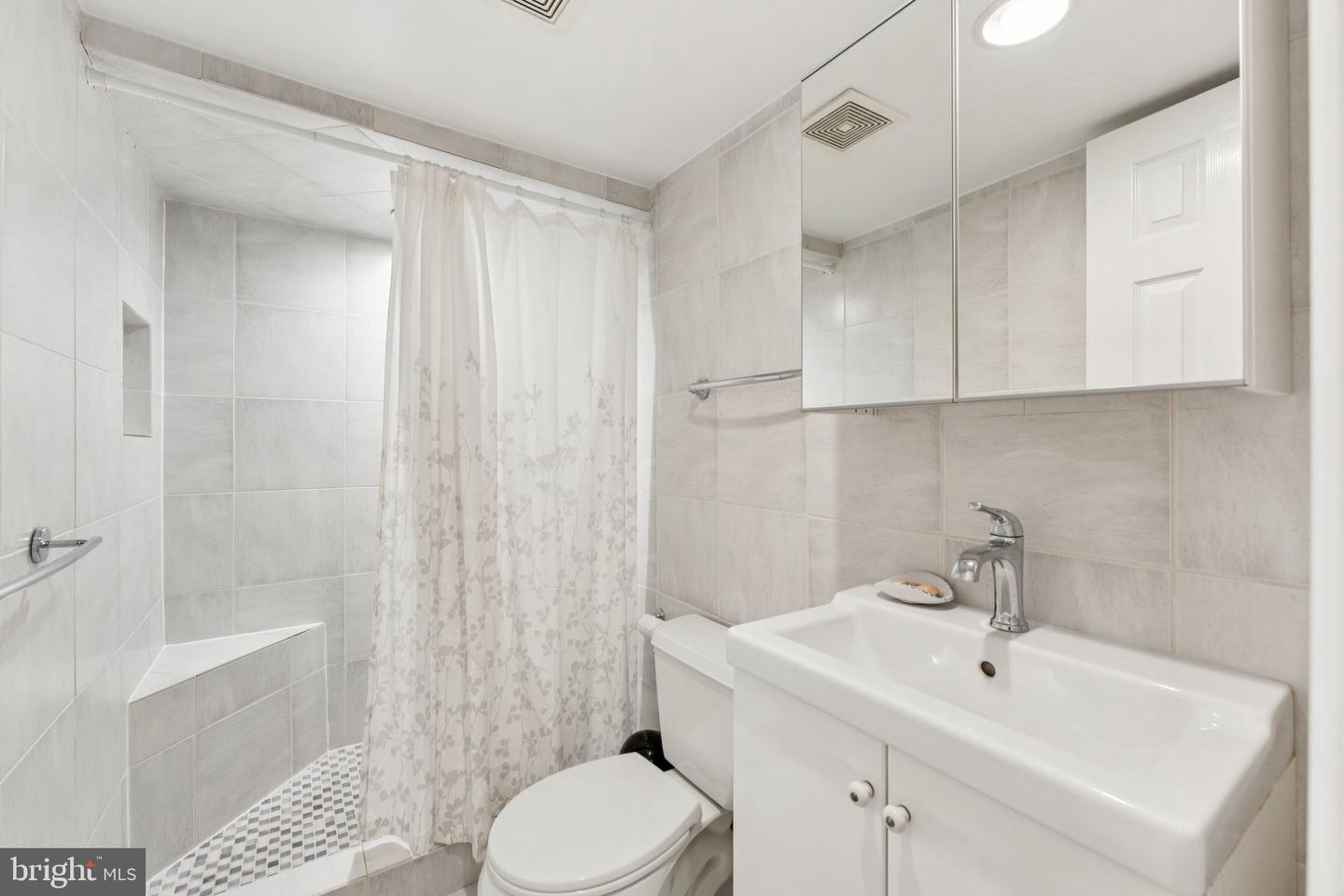 2814 38TH ST NW, WASHINGTON, District Of Columbia 20007, 6 Bedrooms Bedrooms, ,3 BathroomsBathrooms,Residential,For sale,2814 38TH ST NW,DCDC2228044 MLS # DCDC2228044 2814 38TH ST NW, WASHINGTON, District Of Columbia 20007, 6 Bedrooms Bedrooms, ,3 BathroomsBathrooms,Residential,For sale,2814 38TH ST NW,DCDC2228044 MLS # DCDC2228044