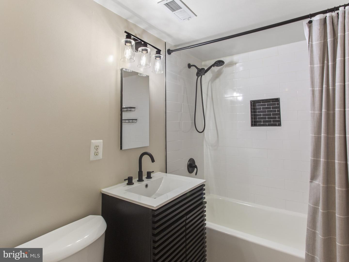 1267 N VAN DORN ST, ALEXANDRIA, Virginia 22304, 2 Bedrooms Bedrooms, ,1 BathroomBathrooms,Residential,For sale,1267 N VAN DORN ST,VAAX2051066 MLS # VAAX2051066 1267 N VAN DORN ST, ALEXANDRIA, Virginia 22304, 2 Bedrooms Bedrooms, ,1 BathroomBathrooms,Residential,For sale,1267 N VAN DORN ST,VAAX2051066 MLS # VAAX2051066