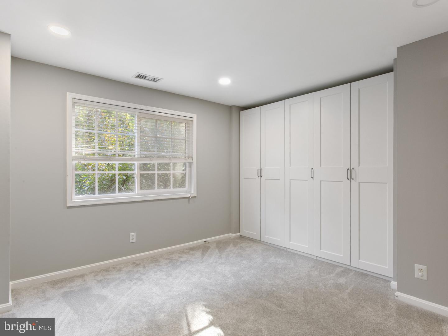 1267 N VAN DORN ST, ALEXANDRIA, Virginia 22304, 2 Bedrooms Bedrooms, ,1 BathroomBathrooms,Residential,For sale,1267 N VAN DORN ST,VAAX2051066 MLS # VAAX2051066 1267 N VAN DORN ST, ALEXANDRIA, Virginia 22304, 2 Bedrooms Bedrooms, ,1 BathroomBathrooms,Residential,For sale,1267 N VAN DORN ST,VAAX2051066 MLS # VAAX2051066