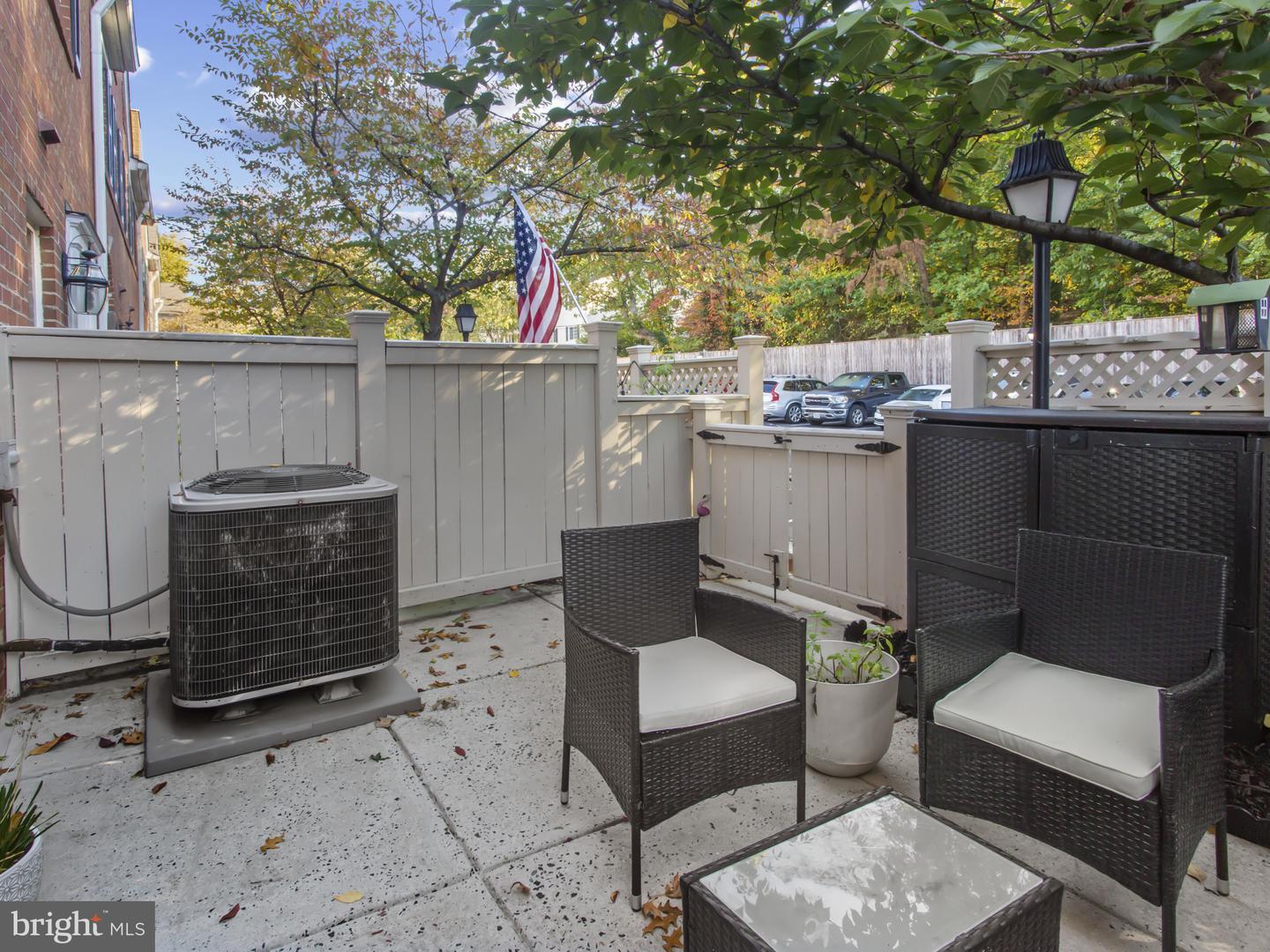 1267 N VAN DORN ST, ALEXANDRIA, Virginia 22304, 2 Bedrooms Bedrooms, ,1 BathroomBathrooms,Residential,For sale,1267 N VAN DORN ST,VAAX2051066 MLS # VAAX2051066 1267 N VAN DORN ST, ALEXANDRIA, Virginia 22304, 2 Bedrooms Bedrooms, ,1 BathroomBathrooms,Residential,For sale,1267 N VAN DORN ST,VAAX2051066 MLS # VAAX2051066