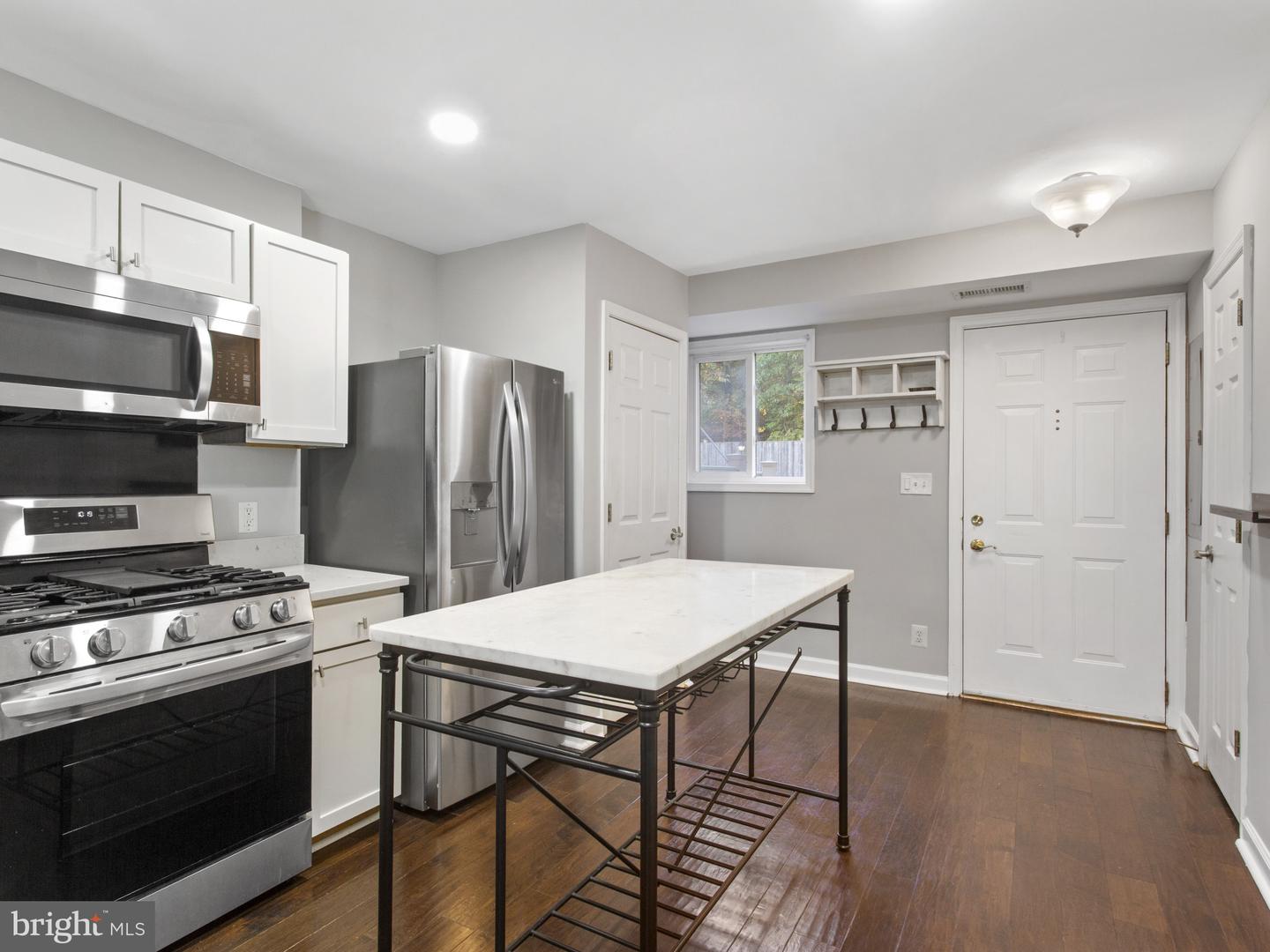 1267 N VAN DORN ST, ALEXANDRIA, Virginia 22304, 2 Bedrooms Bedrooms, ,1 BathroomBathrooms,Residential,For sale,1267 N VAN DORN ST,VAAX2051066 MLS # VAAX2051066 1267 N VAN DORN ST, ALEXANDRIA, Virginia 22304, 2 Bedrooms Bedrooms, ,1 BathroomBathrooms,Residential,For sale,1267 N VAN DORN ST,VAAX2051066 MLS # VAAX2051066