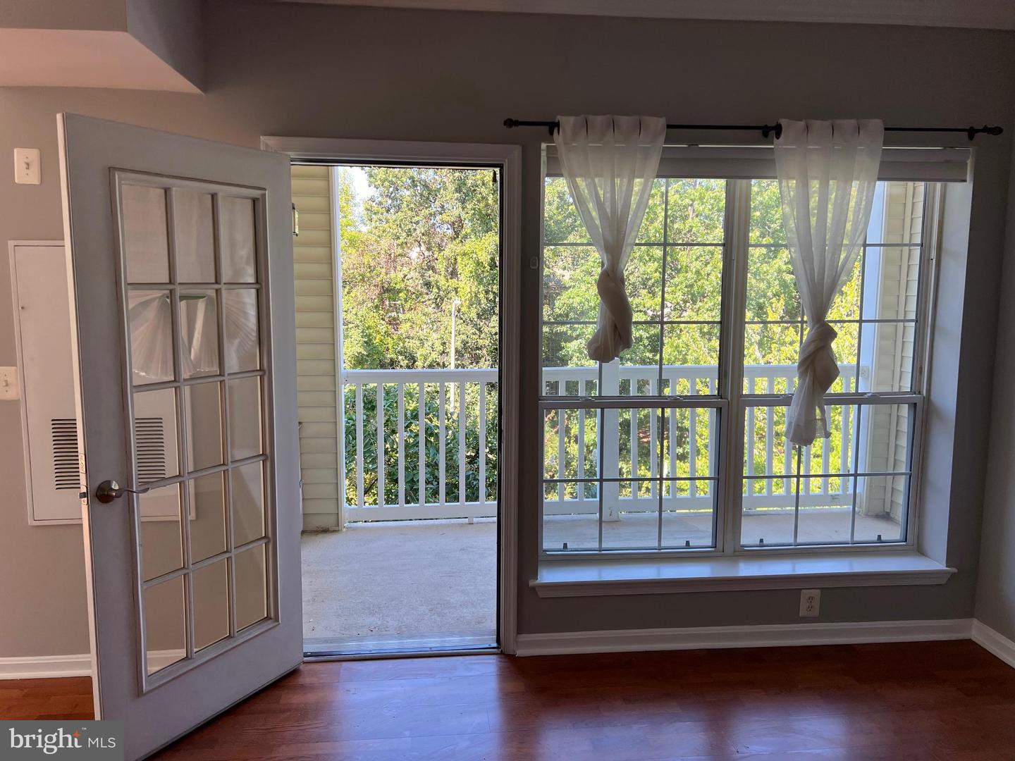 4551 STRUTFIELD LN #4337, ALEXANDRIA, Virginia 22311, 2 Bedrooms Bedrooms, ,1 BathroomBathrooms,Residential,For sale,4551 STRUTFIELD LN #4337,VAAX2051082 MLS # VAAX2051082 4551 STRUTFIELD LN #4337, ALEXANDRIA, Virginia 22311, 2 Bedrooms Bedrooms, ,1 BathroomBathrooms,Residential,For sale,4551 STRUTFIELD LN #4337,VAAX2051082 MLS # VAAX2051082