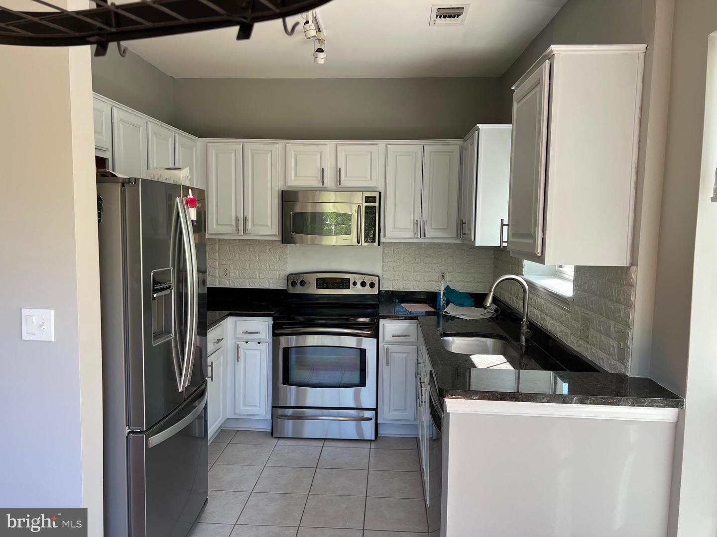 4551 STRUTFIELD LN #4337, ALEXANDRIA, Virginia 22311, 2 Bedrooms Bedrooms, ,1 BathroomBathrooms,Residential,For sale,4551 STRUTFIELD LN #4337,VAAX2051082 MLS # VAAX2051082 4551 STRUTFIELD LN #4337, ALEXANDRIA, Virginia 22311, 2 Bedrooms Bedrooms, ,1 BathroomBathrooms,Residential,For sale,4551 STRUTFIELD LN #4337,VAAX2051082 MLS # VAAX2051082