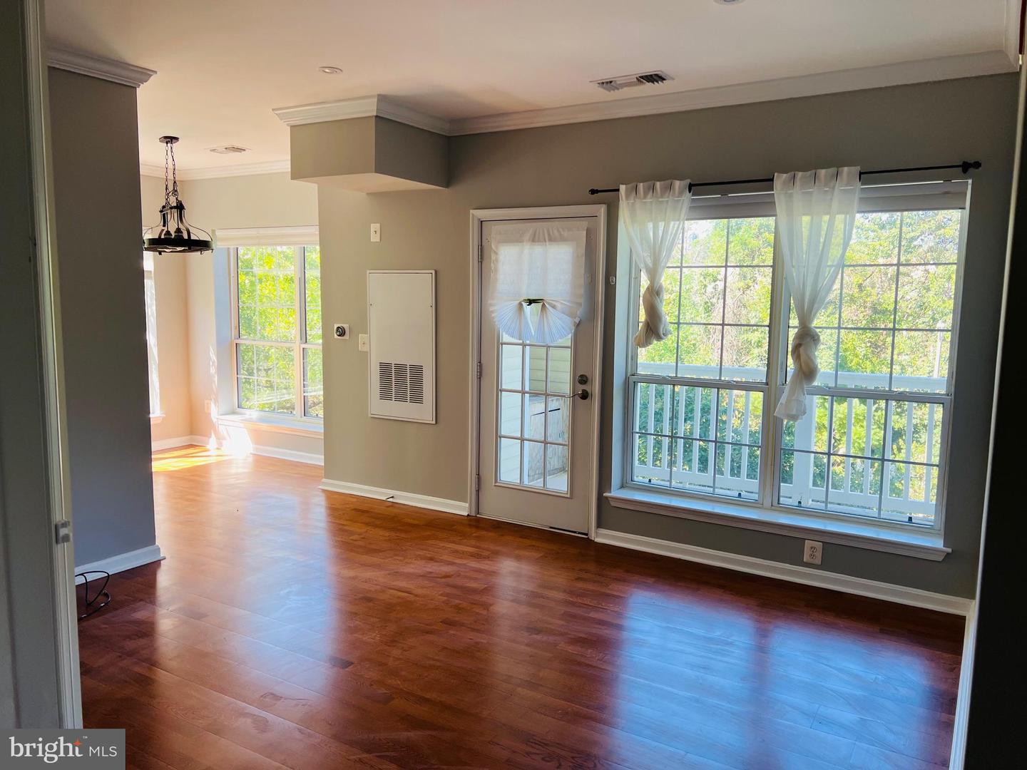 4551 STRUTFIELD LN #4337, ALEXANDRIA, Virginia 22311, 2 Bedrooms Bedrooms, ,1 BathroomBathrooms,Residential,For sale,4551 STRUTFIELD LN #4337,VAAX2051082 MLS # VAAX2051082 4551 STRUTFIELD LN #4337, ALEXANDRIA, Virginia 22311, 2 Bedrooms Bedrooms, ,1 BathroomBathrooms,Residential,For sale,4551 STRUTFIELD LN #4337,VAAX2051082 MLS # VAAX2051082