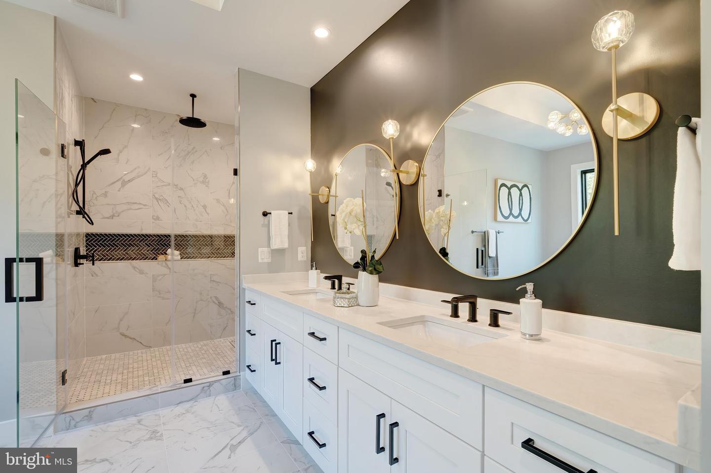 2118 GREENWICH ST, FALLS CHURCH, Virginia 22043, 7 Bedrooms Bedrooms, ,7 BathroomsBathrooms,Residential,For sale,2118 GREENWICH ST,VAFX2275524 MLS # VAFX2275524 2118 GREENWICH ST, FALLS CHURCH, Virginia 22043, 7 Bedrooms Bedrooms, ,7 BathroomsBathrooms,Residential,For sale,2118 GREENWICH ST,VAFX2275524 MLS # VAFX2275524