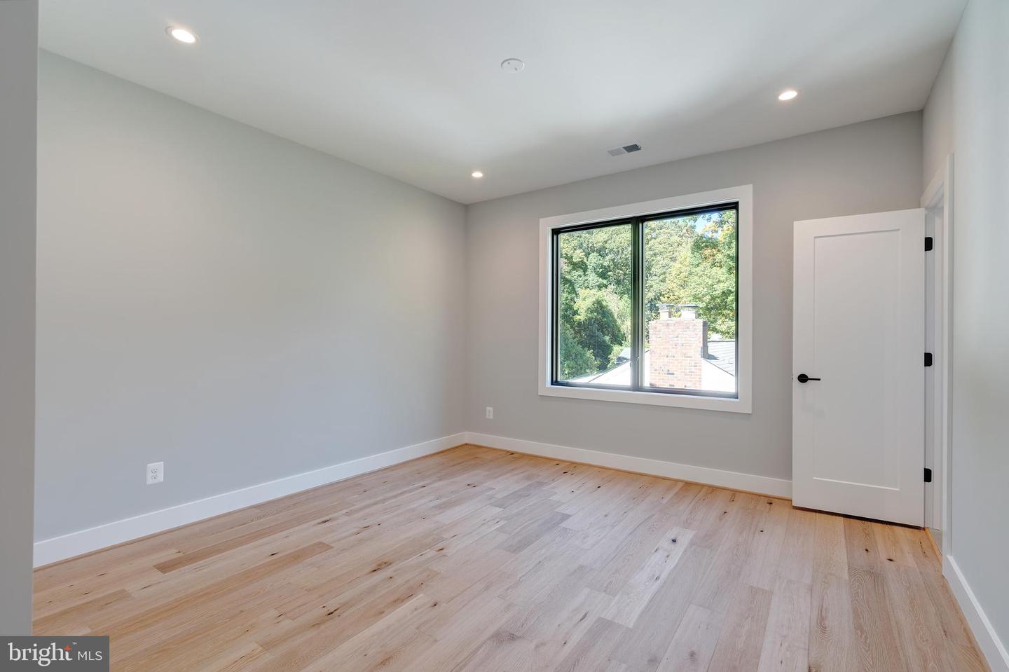 2118 GREENWICH ST, FALLS CHURCH, Virginia 22043, 7 Bedrooms Bedrooms, ,7 BathroomsBathrooms,Residential,For sale,2118 GREENWICH ST,VAFX2275524 MLS # VAFX2275524 2118 GREENWICH ST, FALLS CHURCH, Virginia 22043, 7 Bedrooms Bedrooms, ,7 BathroomsBathrooms,Residential,For sale,2118 GREENWICH ST,VAFX2275524 MLS # VAFX2275524