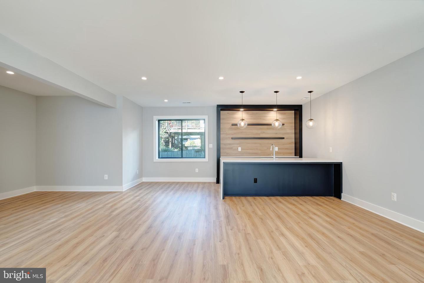 2118 GREENWICH ST, FALLS CHURCH, Virginia 22043, 7 Bedrooms Bedrooms, ,7 BathroomsBathrooms,Residential,For sale,2118 GREENWICH ST,VAFX2275524 MLS # VAFX2275524 2118 GREENWICH ST, FALLS CHURCH, Virginia 22043, 7 Bedrooms Bedrooms, ,7 BathroomsBathrooms,Residential,For sale,2118 GREENWICH ST,VAFX2275524 MLS # VAFX2275524
