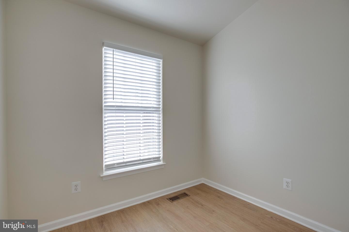 25304 SHIPLEY TER, CHANTILLY, Virginia 20152, 4 Bedrooms Bedrooms, ,3 BathroomsBathrooms,Residential,For sale,25304 SHIPLEY TER,VALO2109406 MLS # VALO2109406 25304 SHIPLEY TER, CHANTILLY, Virginia 20152, 4 Bedrooms Bedrooms, ,3 BathroomsBathrooms,Residential,For sale,25304 SHIPLEY TER,VALO2109406 MLS # VALO2109406