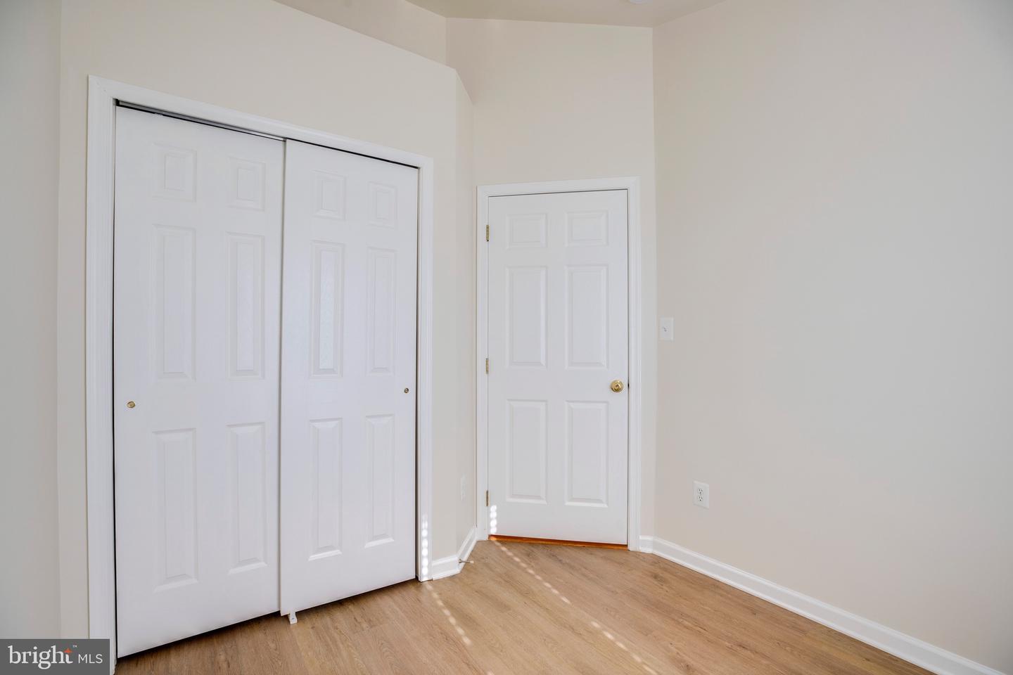 25304 SHIPLEY TER, CHANTILLY, Virginia 20152, 4 Bedrooms Bedrooms, ,3 BathroomsBathrooms,Residential,For sale,25304 SHIPLEY TER,VALO2109406 MLS # VALO2109406 25304 SHIPLEY TER, CHANTILLY, Virginia 20152, 4 Bedrooms Bedrooms, ,3 BathroomsBathrooms,Residential,For sale,25304 SHIPLEY TER,VALO2109406 MLS # VALO2109406