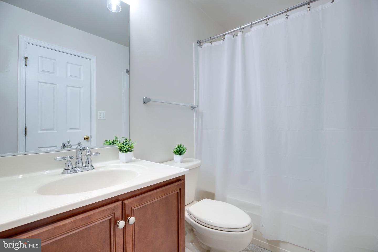 25304 SHIPLEY TER, CHANTILLY, Virginia 20152, 4 Bedrooms Bedrooms, ,3 BathroomsBathrooms,Residential,For sale,25304 SHIPLEY TER,VALO2109406 MLS # VALO2109406 25304 SHIPLEY TER, CHANTILLY, Virginia 20152, 4 Bedrooms Bedrooms, ,3 BathroomsBathrooms,Residential,For sale,25304 SHIPLEY TER,VALO2109406 MLS # VALO2109406