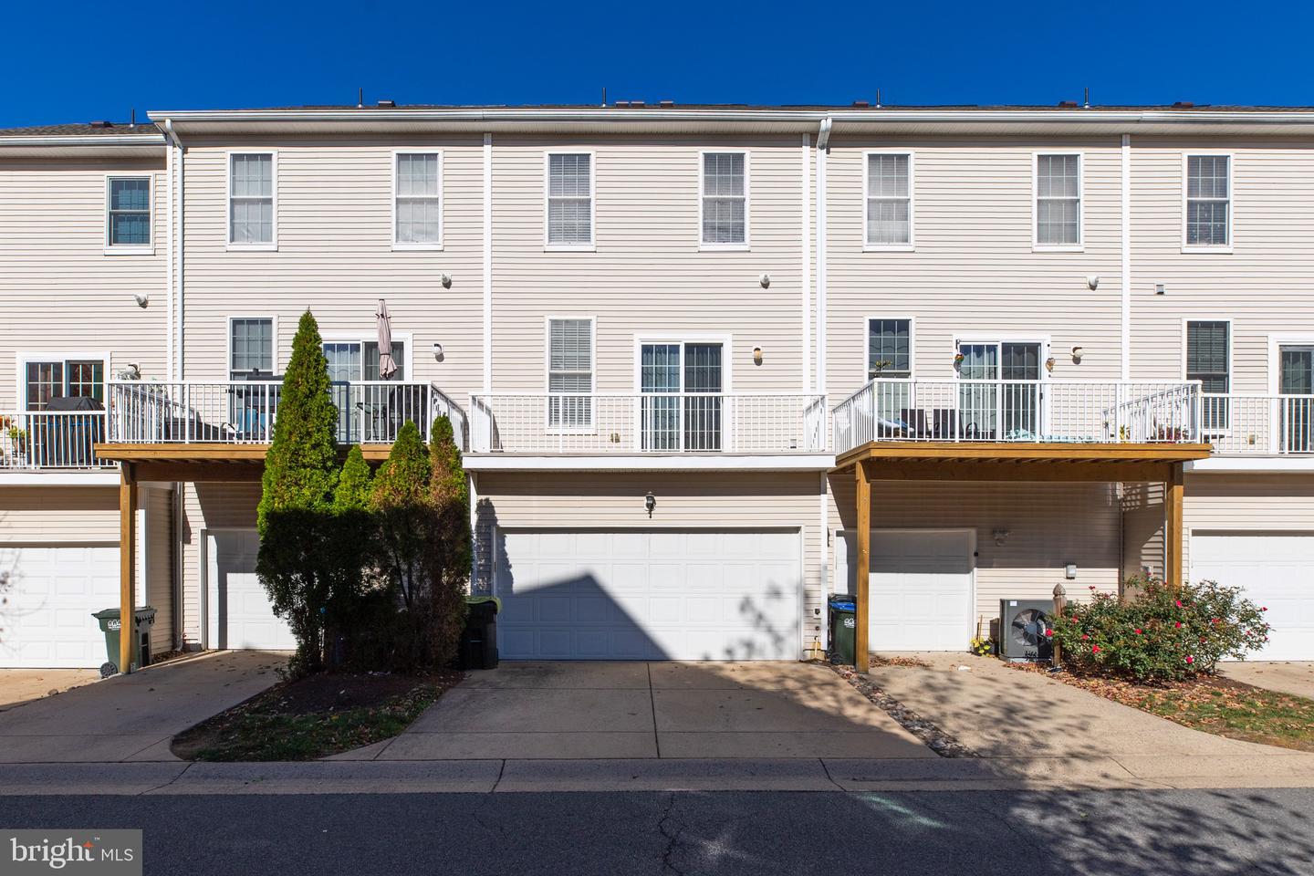 25304 SHIPLEY TER, CHANTILLY, Virginia 20152, 4 Bedrooms Bedrooms, ,3 BathroomsBathrooms,Residential,For sale,25304 SHIPLEY TER,VALO2109406 MLS # VALO2109406 25304 SHIPLEY TER, CHANTILLY, Virginia 20152, 4 Bedrooms Bedrooms, ,3 BathroomsBathrooms,Residential,For sale,25304 SHIPLEY TER,VALO2109406 MLS # VALO2109406