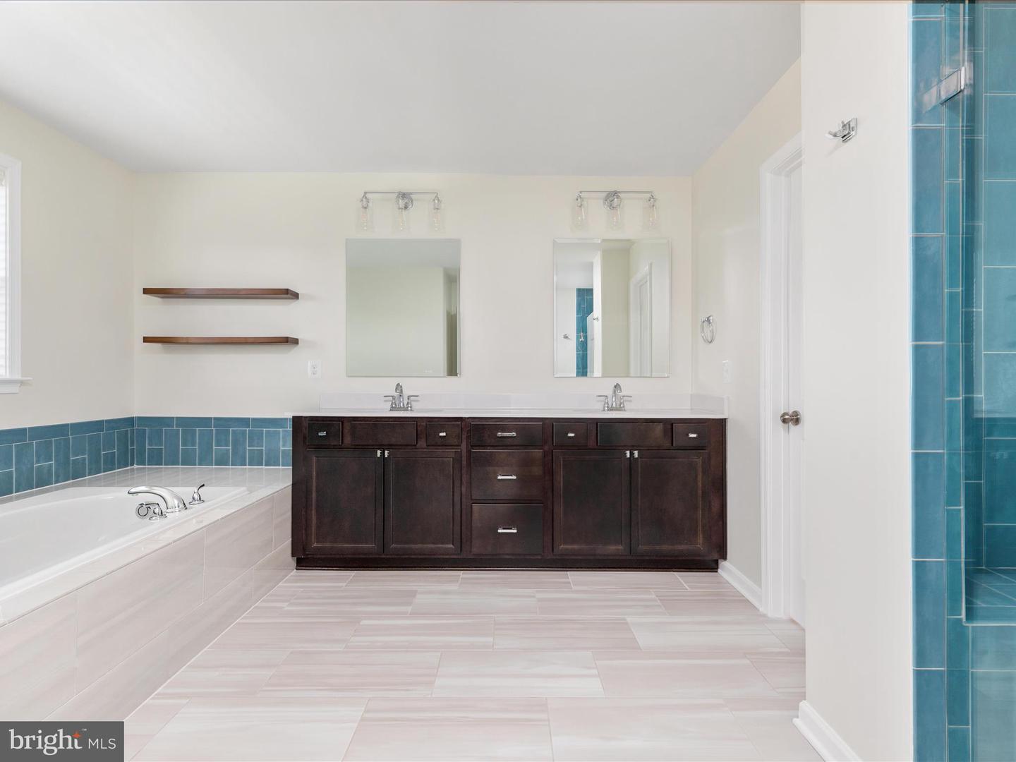 138 JEWEL BOX DR, STEPHENSON, Virginia 22656, 5 Bedrooms Bedrooms, 16 Rooms Rooms,3 BathroomsBathrooms,Residential,For sale,138 JEWEL BOX DR,VAFV2037570 MLS # VAFV2037570 138 JEWEL BOX DR, STEPHENSON, Virginia 22656, 5 Bedrooms Bedrooms, 16 Rooms Rooms,3 BathroomsBathrooms,Residential,For sale,138 JEWEL BOX DR,VAFV2037570 MLS # VAFV2037570