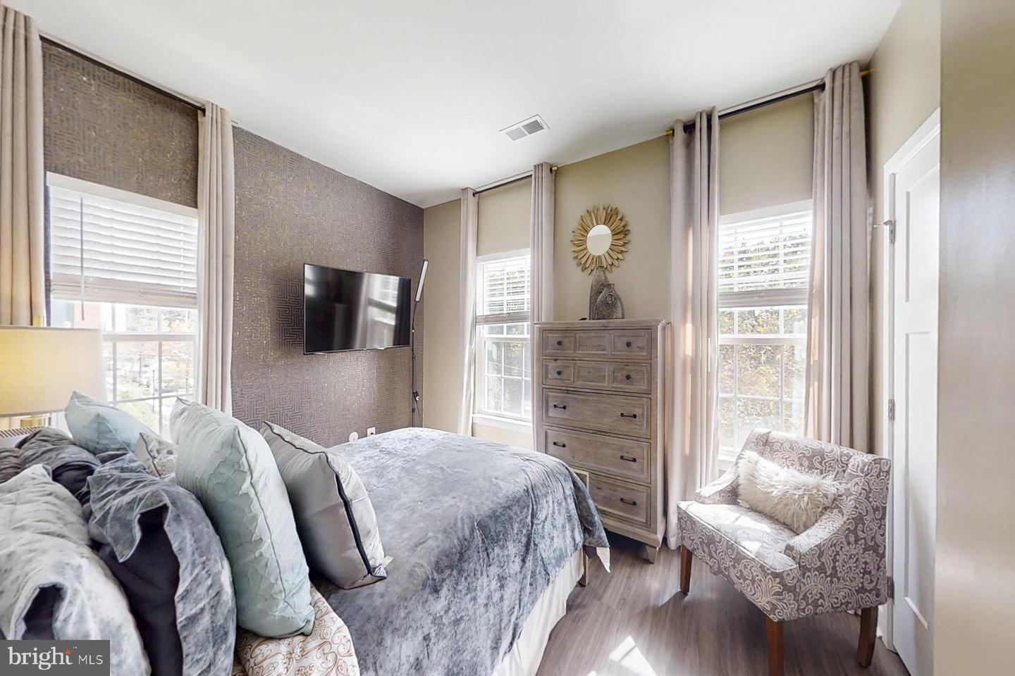 950 MISSISSIPPI AVE SE, WASHINGTON, District Of Columbia 20032, 3 Bedrooms Bedrooms, ,3 BathroomsBathrooms,Residential,For sale,950 MISSISSIPPI AVE SE,DCDC2228100 MLS # DCDC2228100 950 MISSISSIPPI AVE SE, WASHINGTON, District Of Columbia 20032, 3 Bedrooms Bedrooms, ,3 BathroomsBathrooms,Residential,For sale,950 MISSISSIPPI AVE SE,DCDC2228100 MLS # DCDC2228100