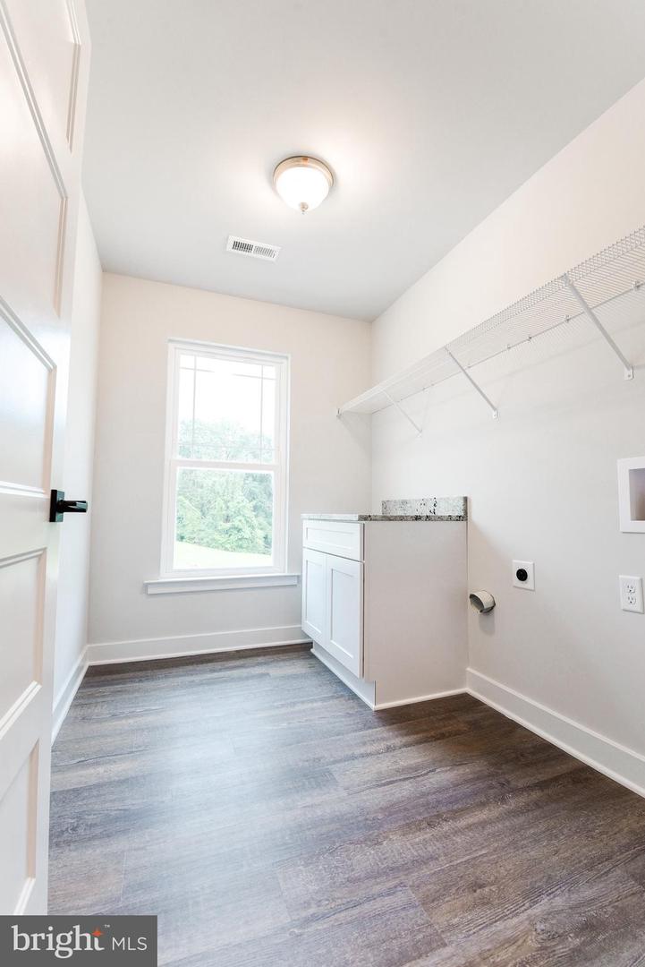 10625 PLANK RD, SPOTSYLVANIA, Virginia 22553, 5 Bedrooms Bedrooms, ,3 BathroomsBathrooms,Residential,For sale,10625 PLANK RD,VASP2037118 MLS # VASP2037118 10625 PLANK RD, SPOTSYLVANIA, Virginia 22553, 5 Bedrooms Bedrooms, ,3 BathroomsBathrooms,Residential,For sale,10625 PLANK RD,VASP2037118 MLS # VASP2037118