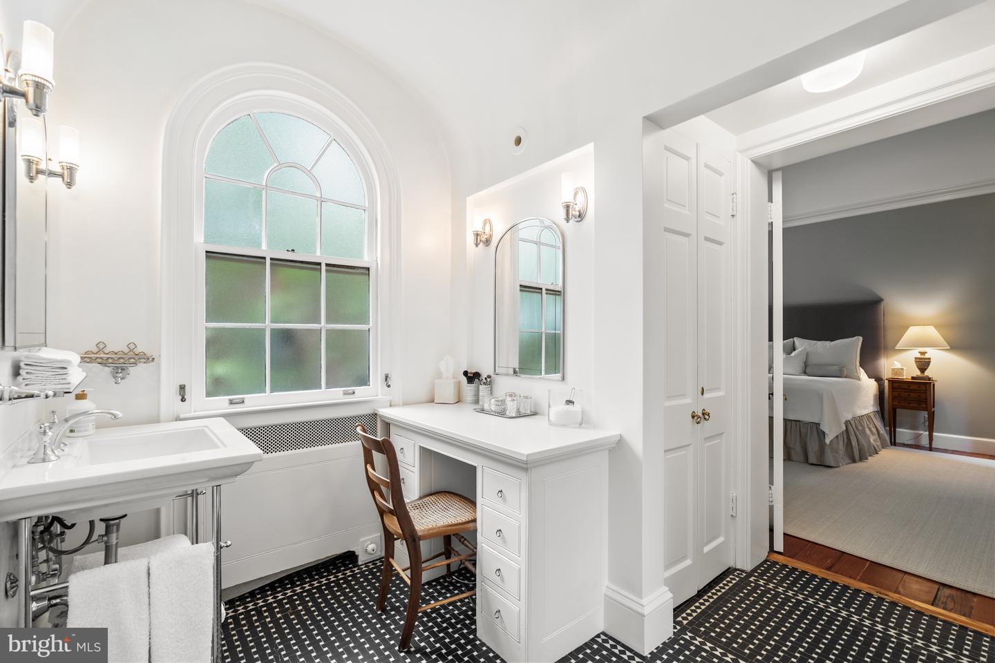 1671 31ST ST NW, WASHINGTON, District Of Columbia 20007, 6 Bedrooms Bedrooms, ,5 BathroomsBathrooms,Residential,For sale,1671 31ST ST NW,DCDC2228162 MLS # DCDC2228162 1671 31ST ST NW, WASHINGTON, District Of Columbia 20007, 6 Bedrooms Bedrooms, ,5 BathroomsBathrooms,Residential,For sale,1671 31ST ST NW,DCDC2228162 MLS # DCDC2228162