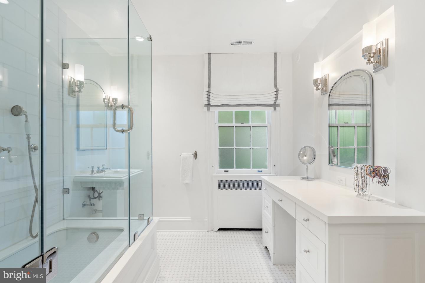 1671 31ST ST NW, WASHINGTON, District Of Columbia 20007, 6 Bedrooms Bedrooms, ,5 BathroomsBathrooms,Residential,For sale,1671 31ST ST NW,DCDC2228162 MLS # DCDC2228162 1671 31ST ST NW, WASHINGTON, District Of Columbia 20007, 6 Bedrooms Bedrooms, ,5 BathroomsBathrooms,Residential,For sale,1671 31ST ST NW,DCDC2228162 MLS # DCDC2228162